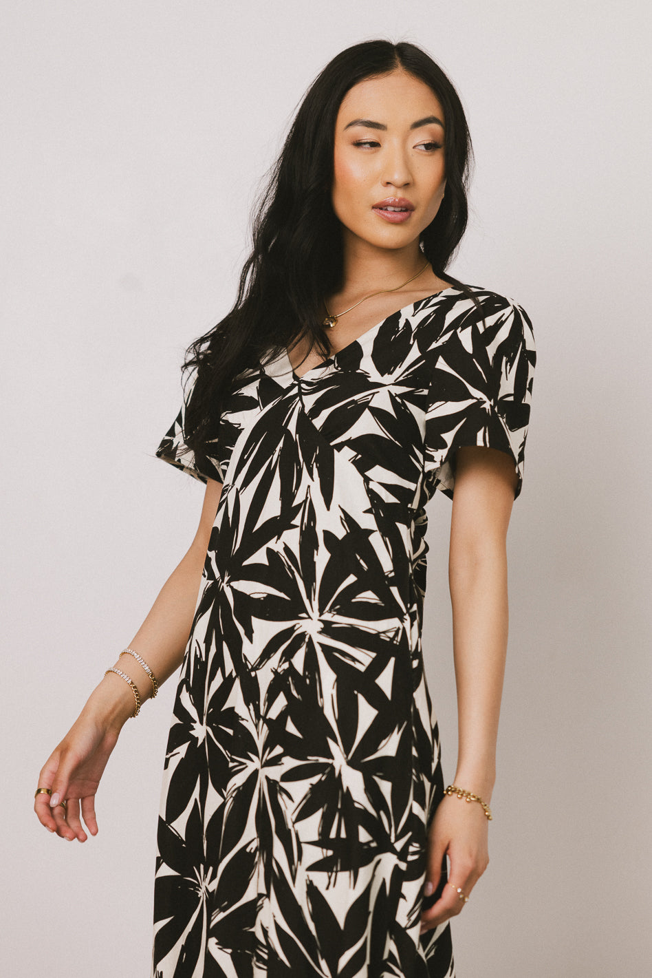 Avi Maxi Dress for Women - Flowy Long Summer Dress with Pockets, Boho Chic Beach Dress for Vacation, Party, and Casual Wear
