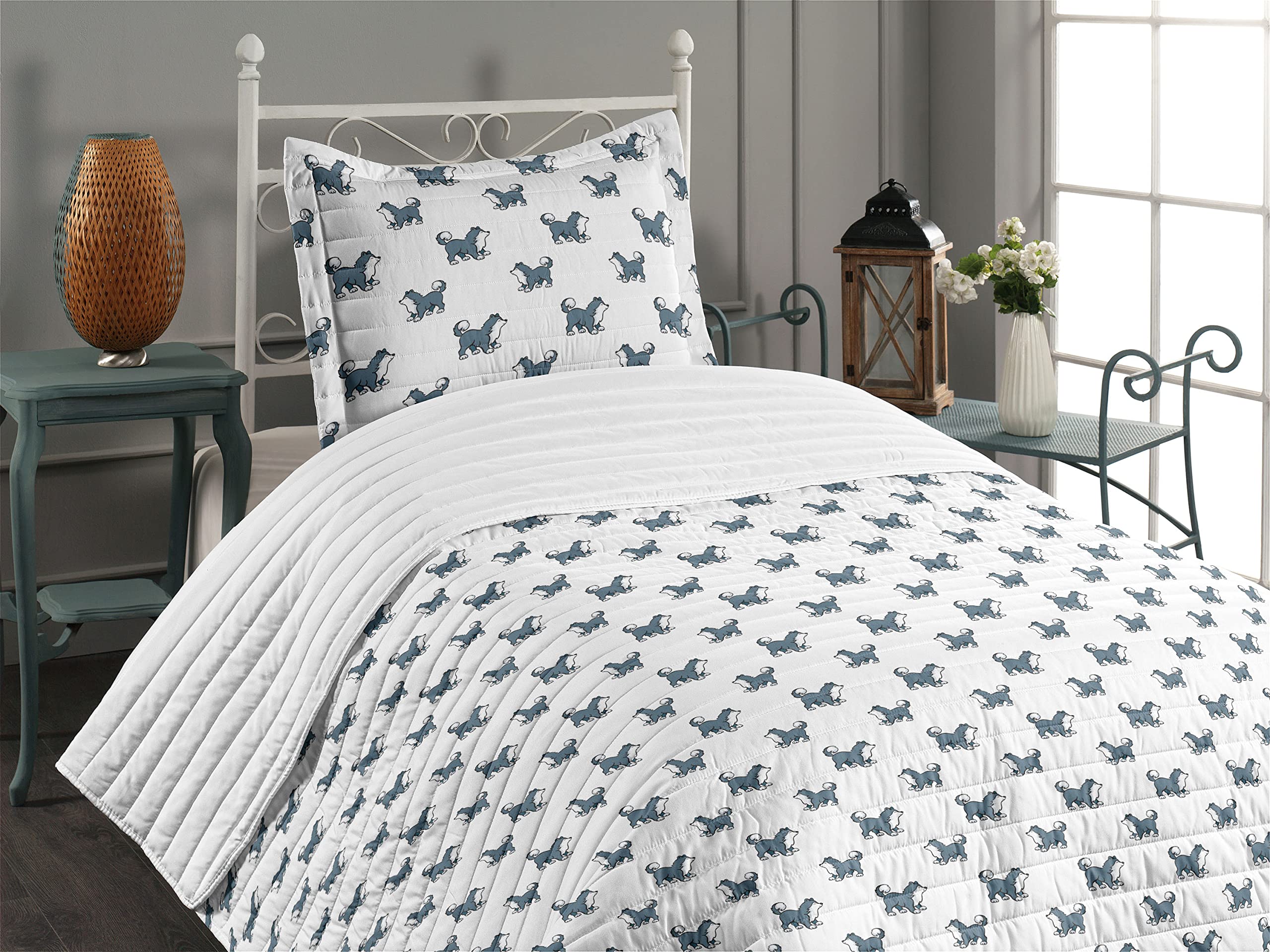 Ambesonne Husky Dog Microfiber Bedspread Set - Siberian Puppy Cartoon Design Twin Size Comforter with Pillow Sham - Soft Blue Grey Black White Pet Bedding for Dogs - Perfect for Bedroom, Living Room or Pet-Friendly Spaces