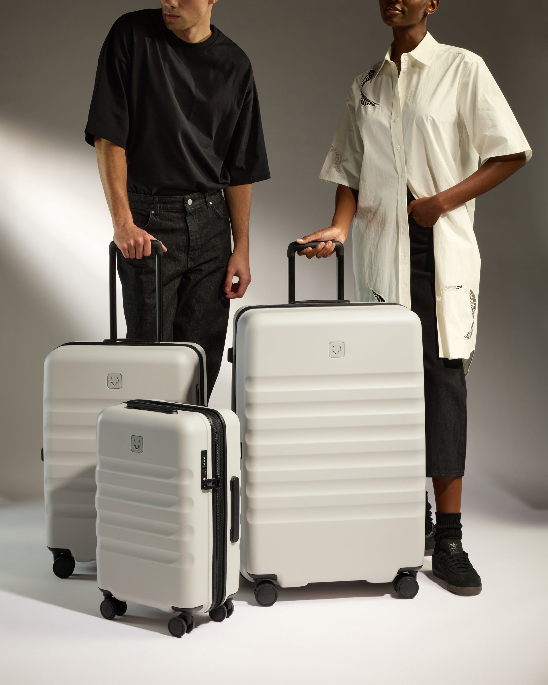 Expandable Carry-On Luggage Set in Taupe with Icon Stripe - Lightweight Spinner Suitcase for Air Travel, Business Trips & Weekend Getaways