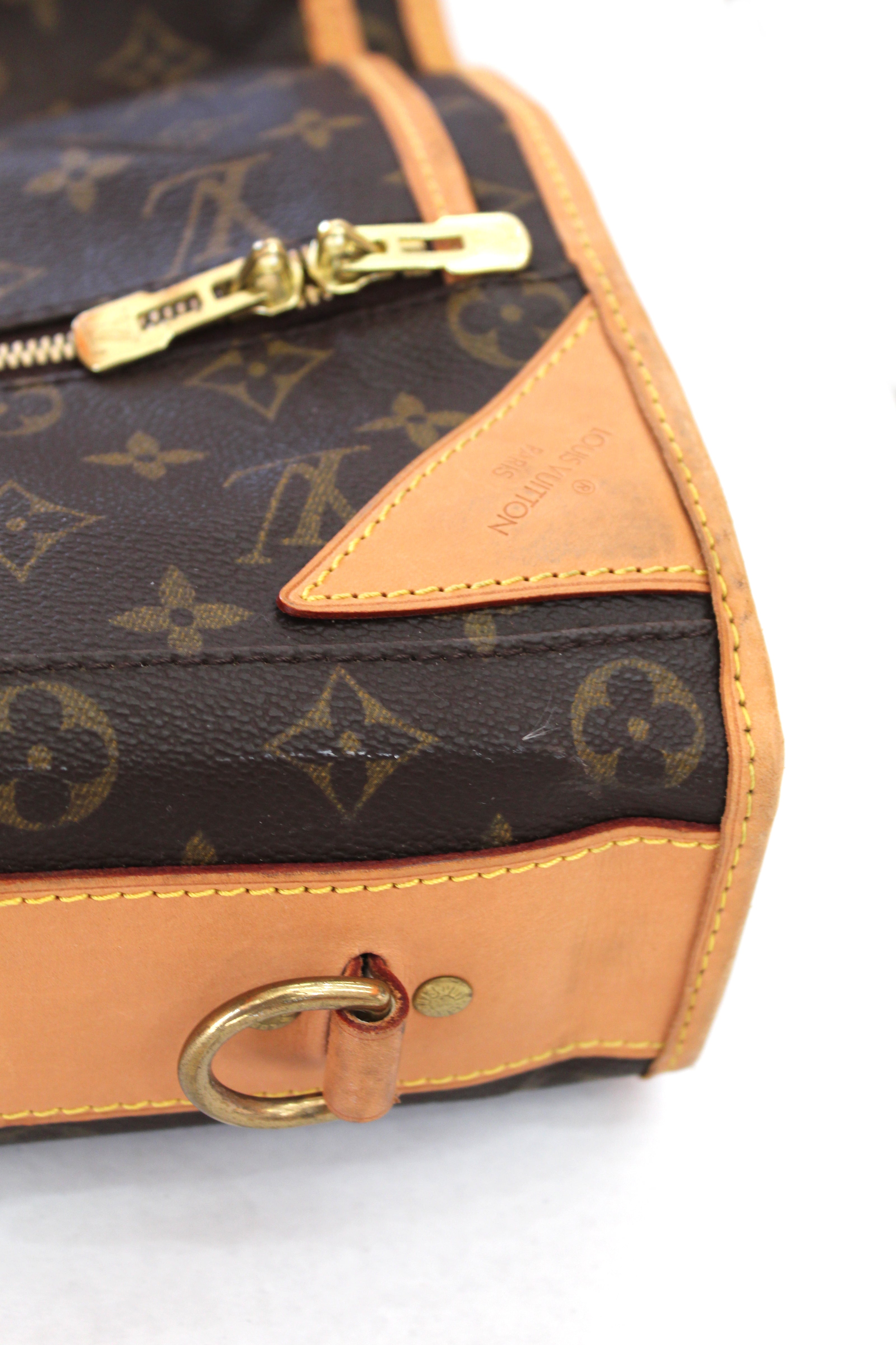 Authentic Louis Vuitton Garment Luggage Bag - Brown Monogram Canvas & Leather Travel Duffle - Perfect for Weekend Getaways, Business Trips & Luxury Vacations