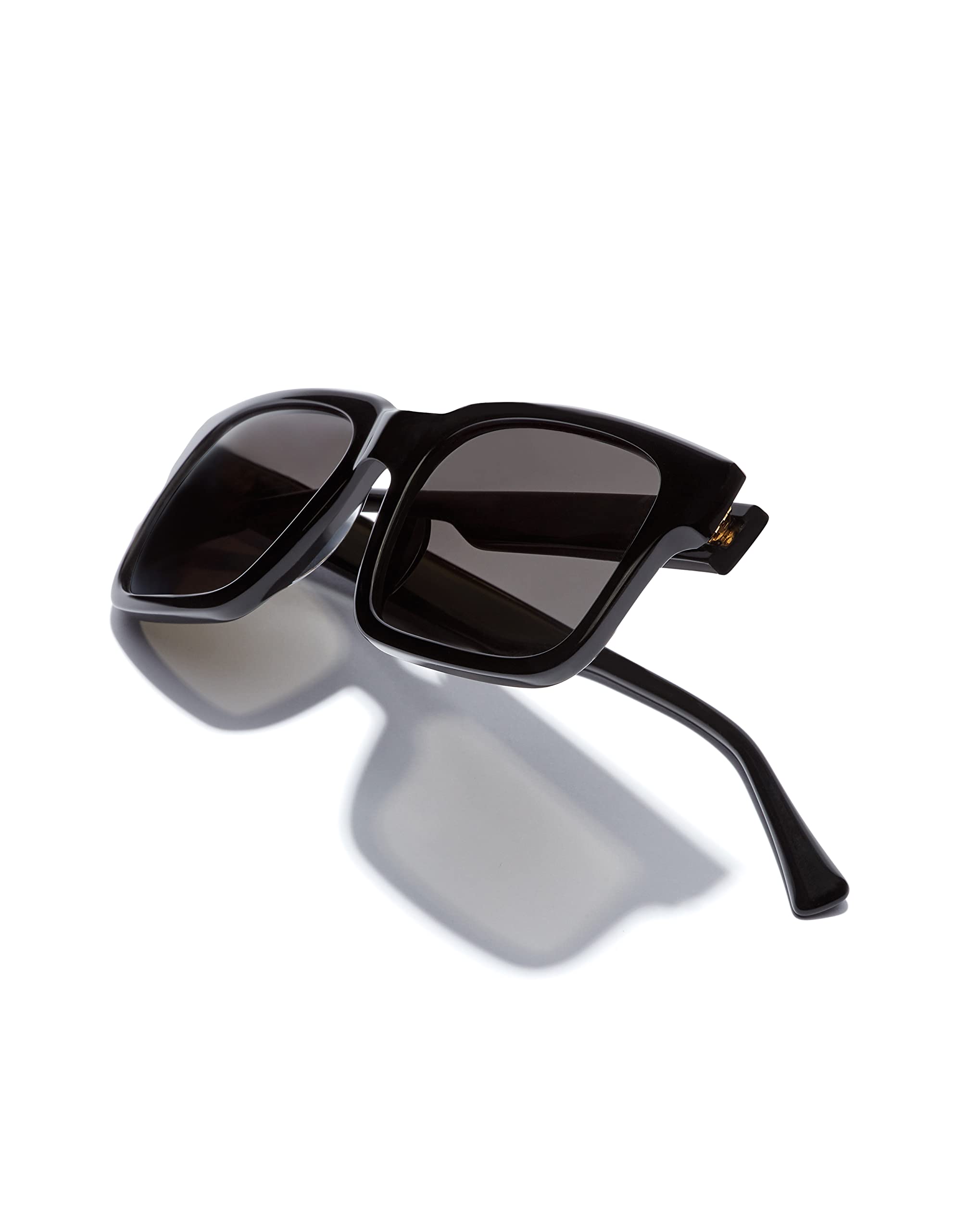 HAWKERS Polarized Sunglasses for Men & Women - INWOOD Black UV Protection - Perfect for Driving, Beach & Outdoor Activities