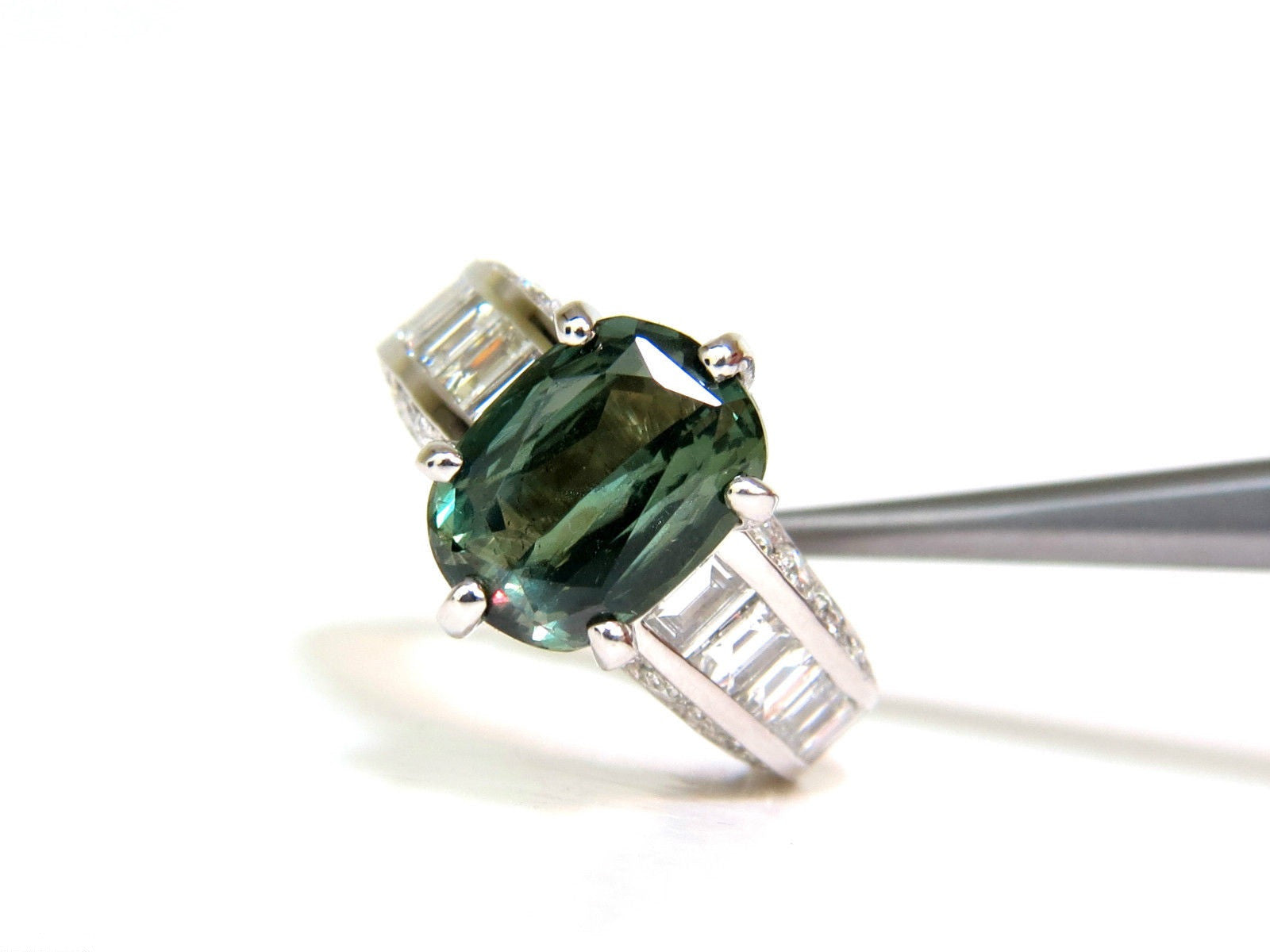 7.60CT Natural GIA Certified Green Chrysoberyl Diamond Ring for Women - Elegant Engagement, Wedding & Anniversary Jewelry Gift
