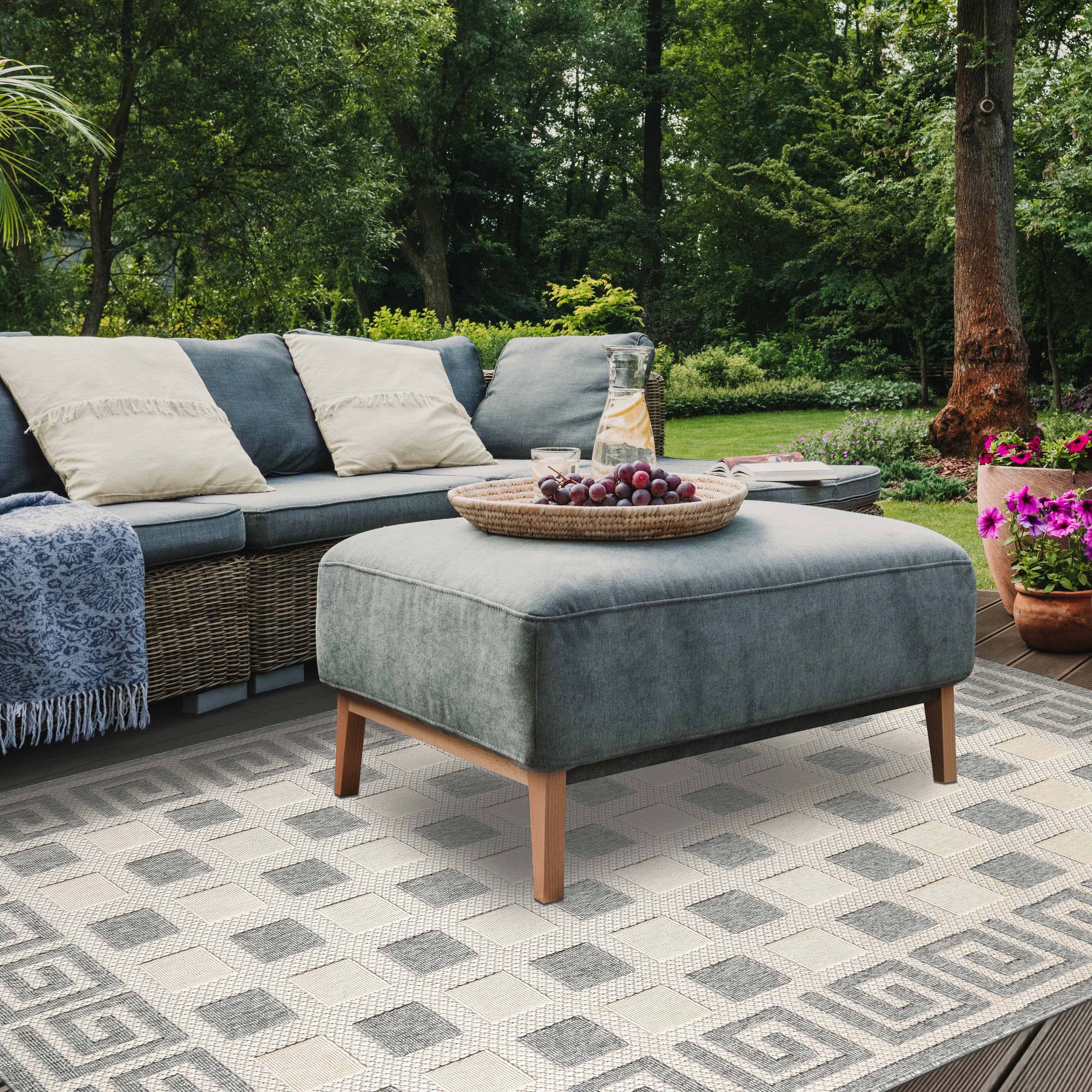 Modern Geometric Greek Key Pattern Rug - Non-Slip Indoor Outdoor Area Carpet for Living Room, Bedroom, Patio & Deck - Soft & Durable Home Decor
