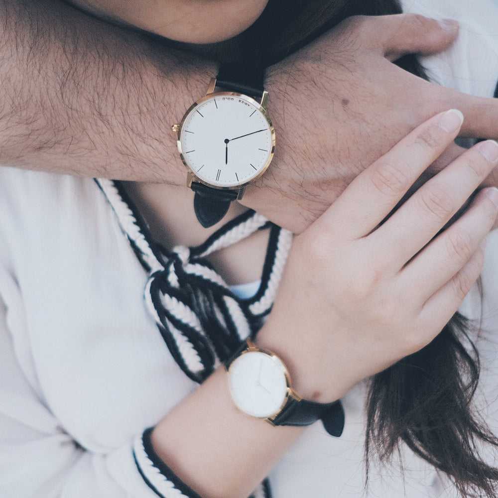 Aries Gold Urban Tango L 1008 G W Women's Watch - Luxury Stainless Steel Fashion Watch with Date Display, Perfect for Business, Office and Everyday Wear