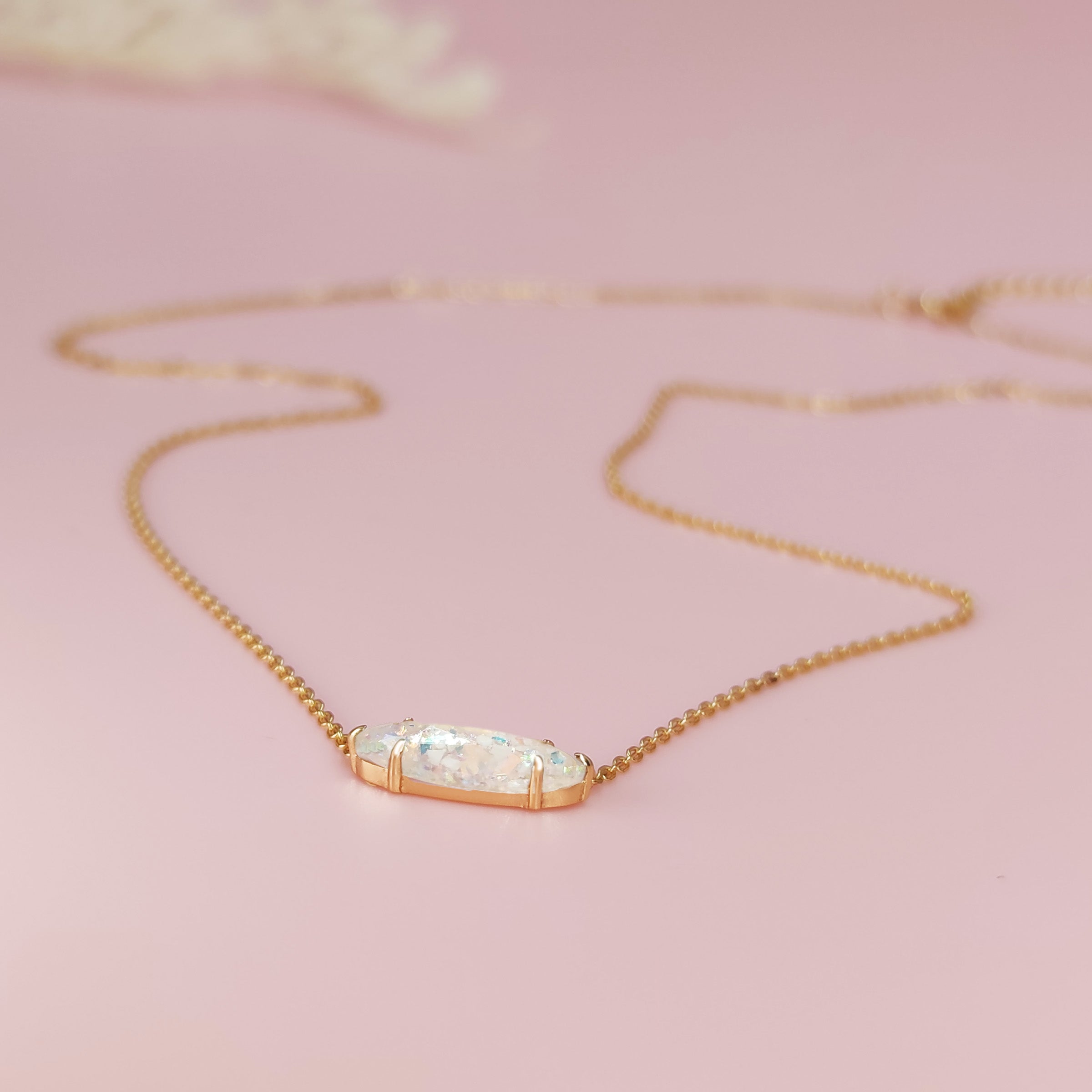 Nourishing Love Memorial Ashes Necklace - Keepsake Jewelry for Cremation Ashes - Perfect for Remembrance, Gifts & Special Occasions