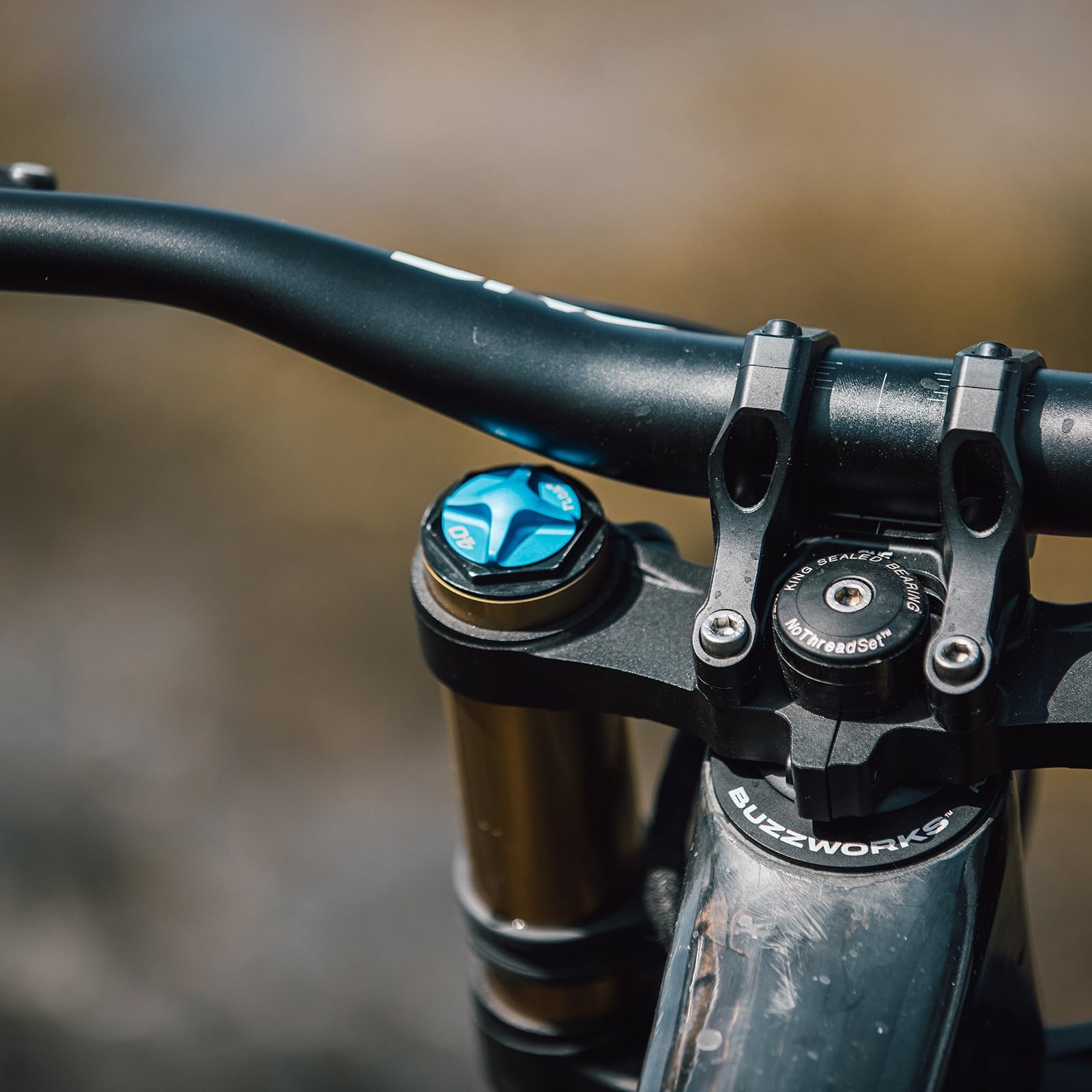 OneUp Components 35mm Aluminum Handlebar - 35mm Rise, 35mm Clamp Diameter for MTB & Enduro Bikes | Durable & Lightweight Upgrade for Mountain Biking & Trail Riding