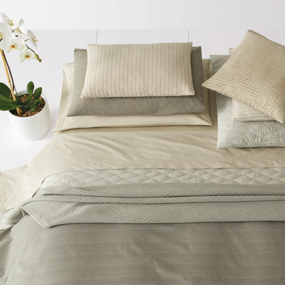 Calvin King Balsa Sham King Size Pillow Sham - Soft Luxury Bedding for Comfortable Sleep - Perfect for Master Bedroom & Guest Room Decor