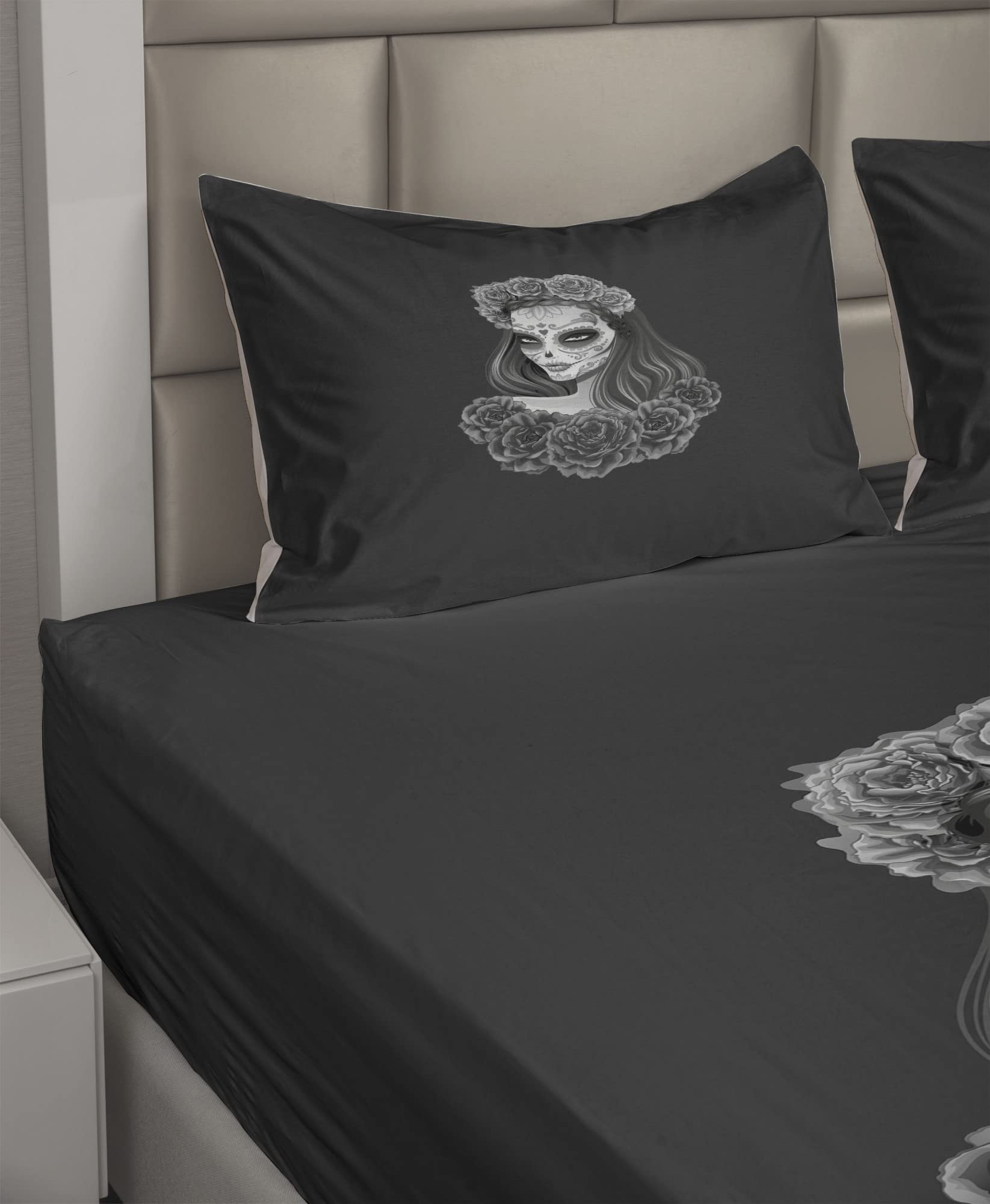 Ambesonne Day of The Dead Sheet Set - Gothic Calavera Makeup & Roses Design, 4-Piece King Size Bedding Set with Fitted Sheet, Flat Sheet & Pillowcases in Charcoal & Pale Grey | Perfect for Halloween Decor, Gothic Bedroom Theme & Mexican Culture Inspired Home Decor