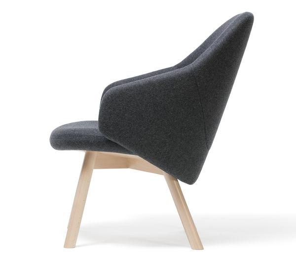 Modern Albu Lounge Chair by Ton - Mid-Century Inspired Accent Chair for Living Room, Bedroom & Office - Perfect for Relaxing, Reading & Decorating Your Space