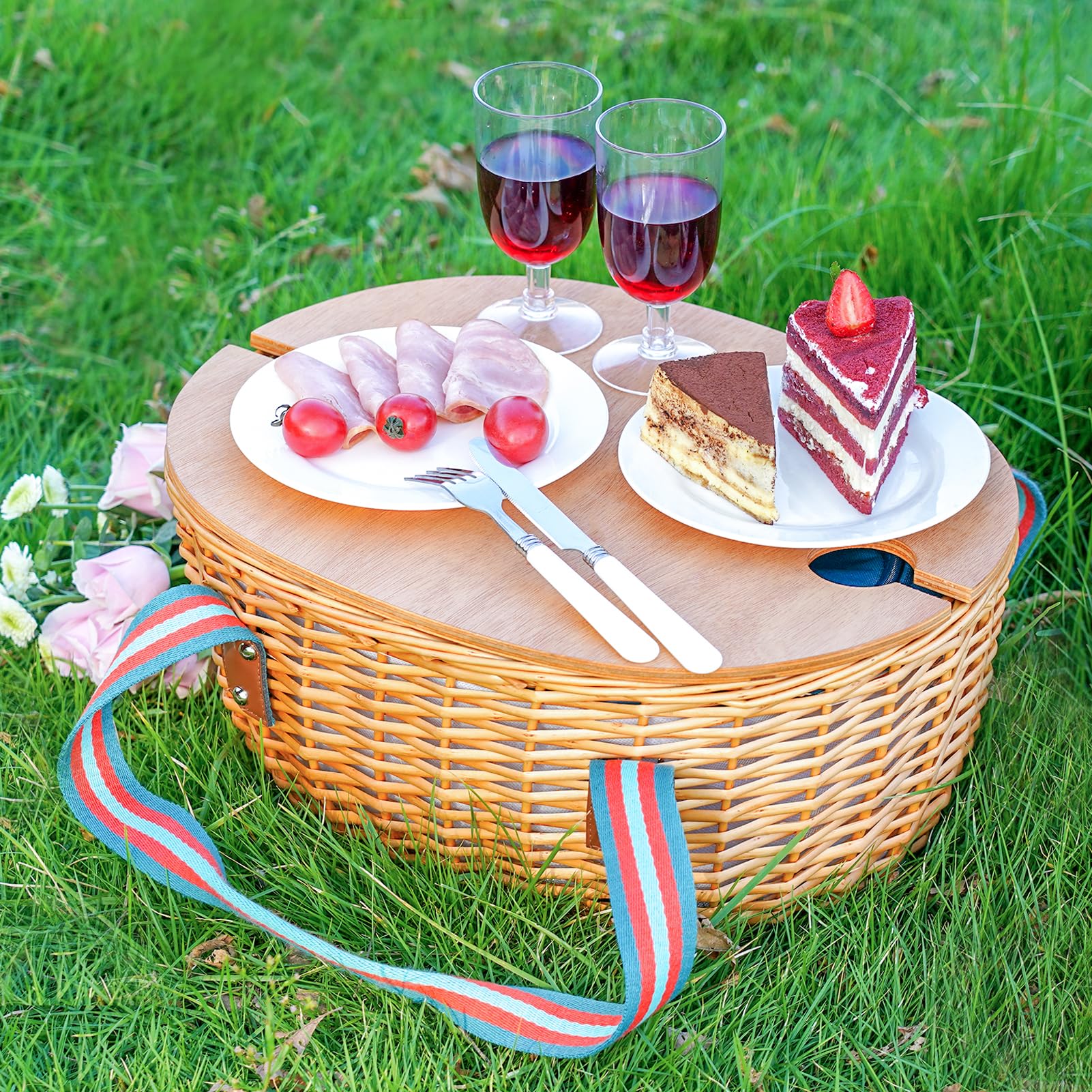 Premium Wicker Picnic Basket for 2 with Insulated Cooler, Blanket & Cutlery Set - Romantic Outdoor Dining Essentials for Couples | Perfect for Beach, Park or Garden Dates - Ideal Christmas Gift