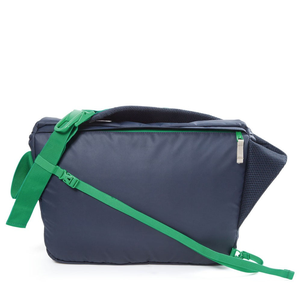 EASTPAK Kruizer S UM Backpack - Durable Travel & School Laptop Bag for Men & Women - Perfect for Commuting, College & Outdoor Adventures