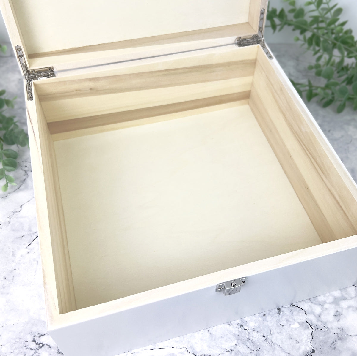 Personalized White Wooden Square Pet Memorial Box - Custom Engraved Name, 2 Sizes for Ashes & Keepsakes - Perfect for Pet Loss Remembrance & Memorial Display