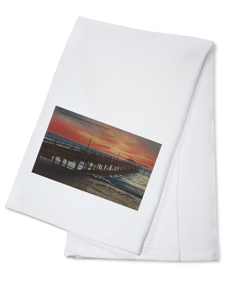 Florida Clearwater Sunset Fishing Pier 100% Cotton Tea Towel - Decorative Hand Towel for Kitchen, Home Decor, Gifts | Perfect for Dish Drying, Decor, Hostess Gifts