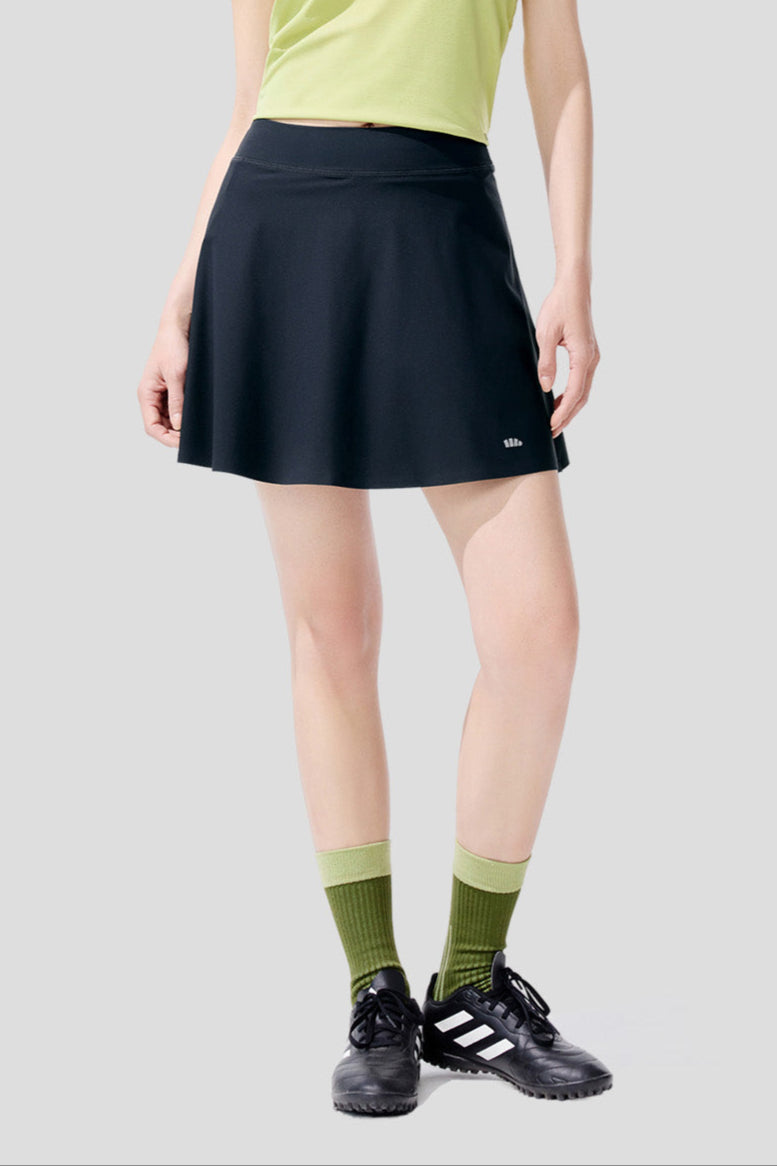 Glide Women's Stretch Athletic Skirt UPF50+ - Lightweight Running Skirt with Pockets for Tennis, Yoga & Outdoor Activities