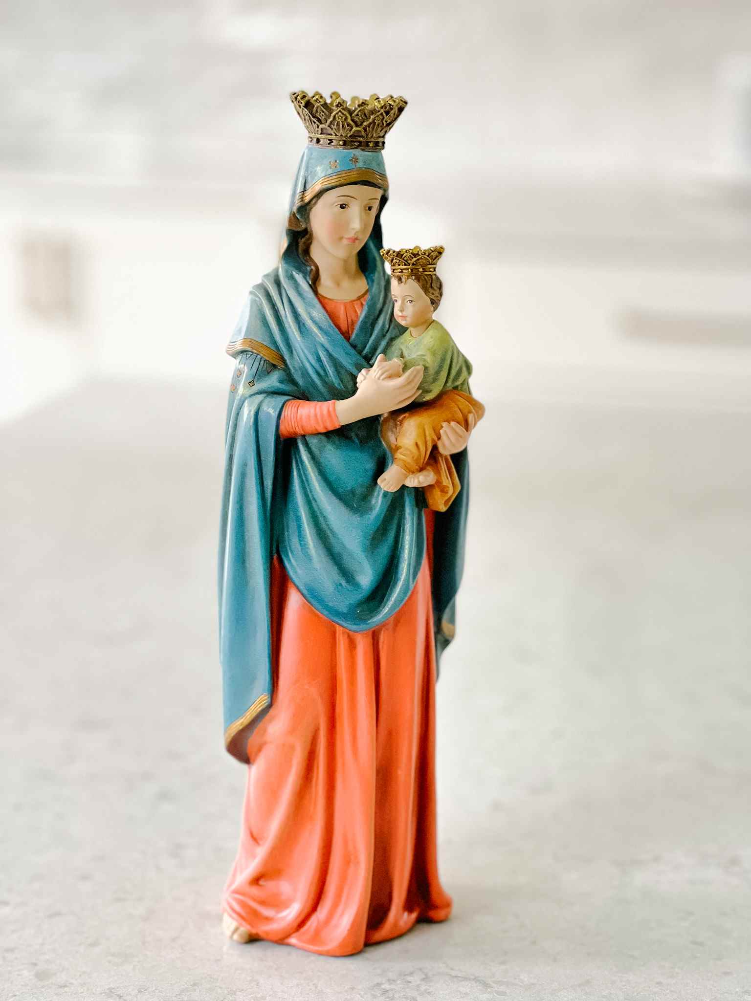 Our Lady of Perpetual Help Statue - Handcrafted Religious Figurine for Home Altar, Prayer Space & Catholic Devotion