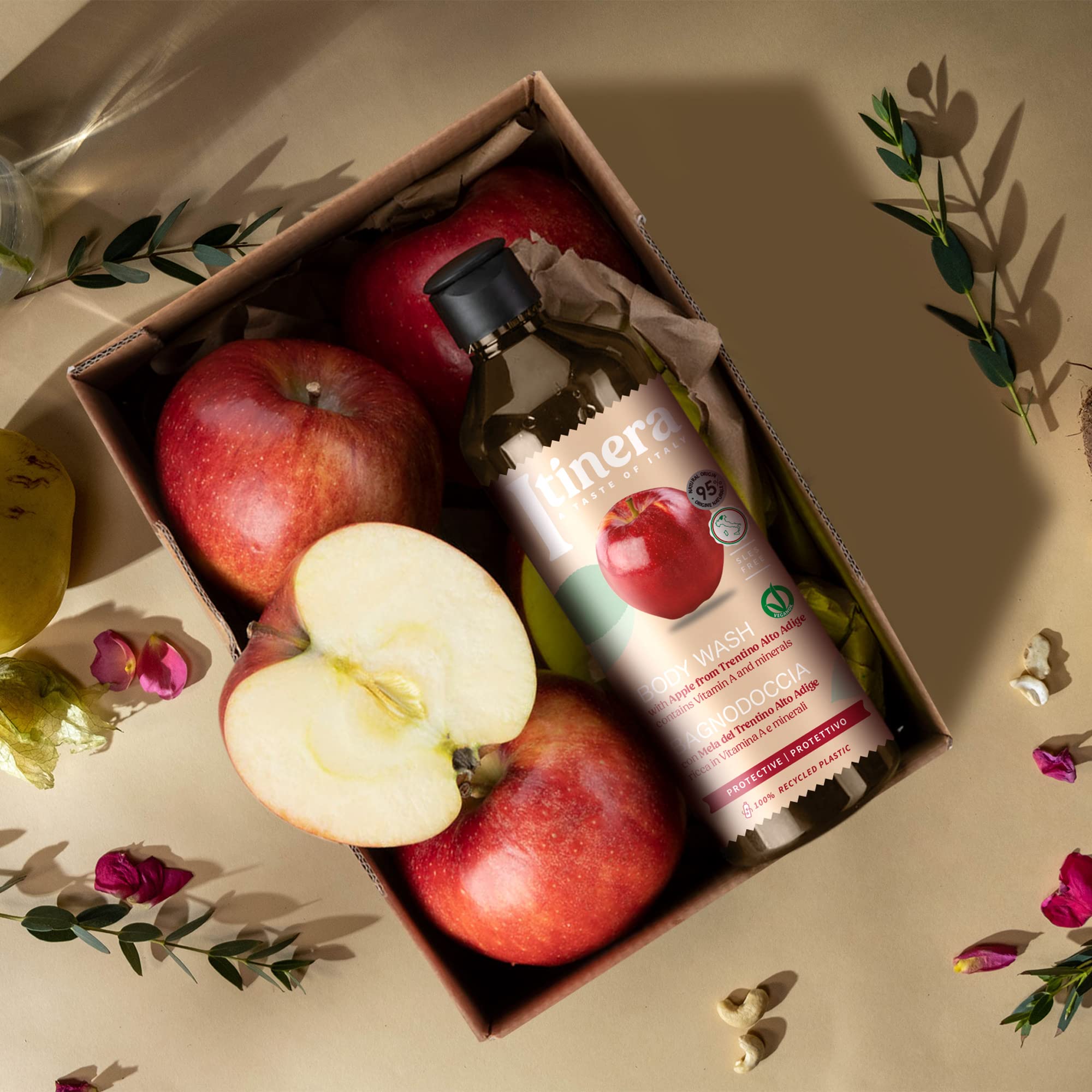 Itinera Protective Body Wash with Apple Extract from Trentino Alto Adige - 12.51 fl oz - Vegan Friendly with Aloe Vera & Glycerin - 95% Natural Ingredients - Hydrating & Soothing for Dry Skin - Perfect for Daily Shower & Sensitive Skin Care