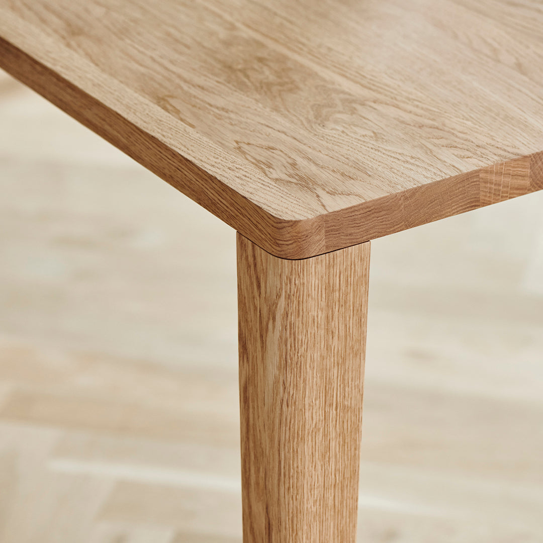 Elegant Square Dining Table for Home - Perfect for Family Dinners, Entertaining Guests & Small Space Dining Rooms