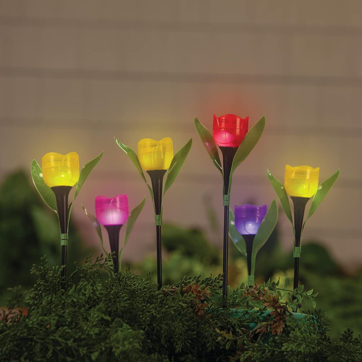 Solar Tulip Stakes Set of 6 - Outdoor Solar Garden Lights for Pathway, Yard, and Landscape Decoration - Weather-Resistant Solar Powered Flower Lights for Patio, Walkway, and Garden Decor