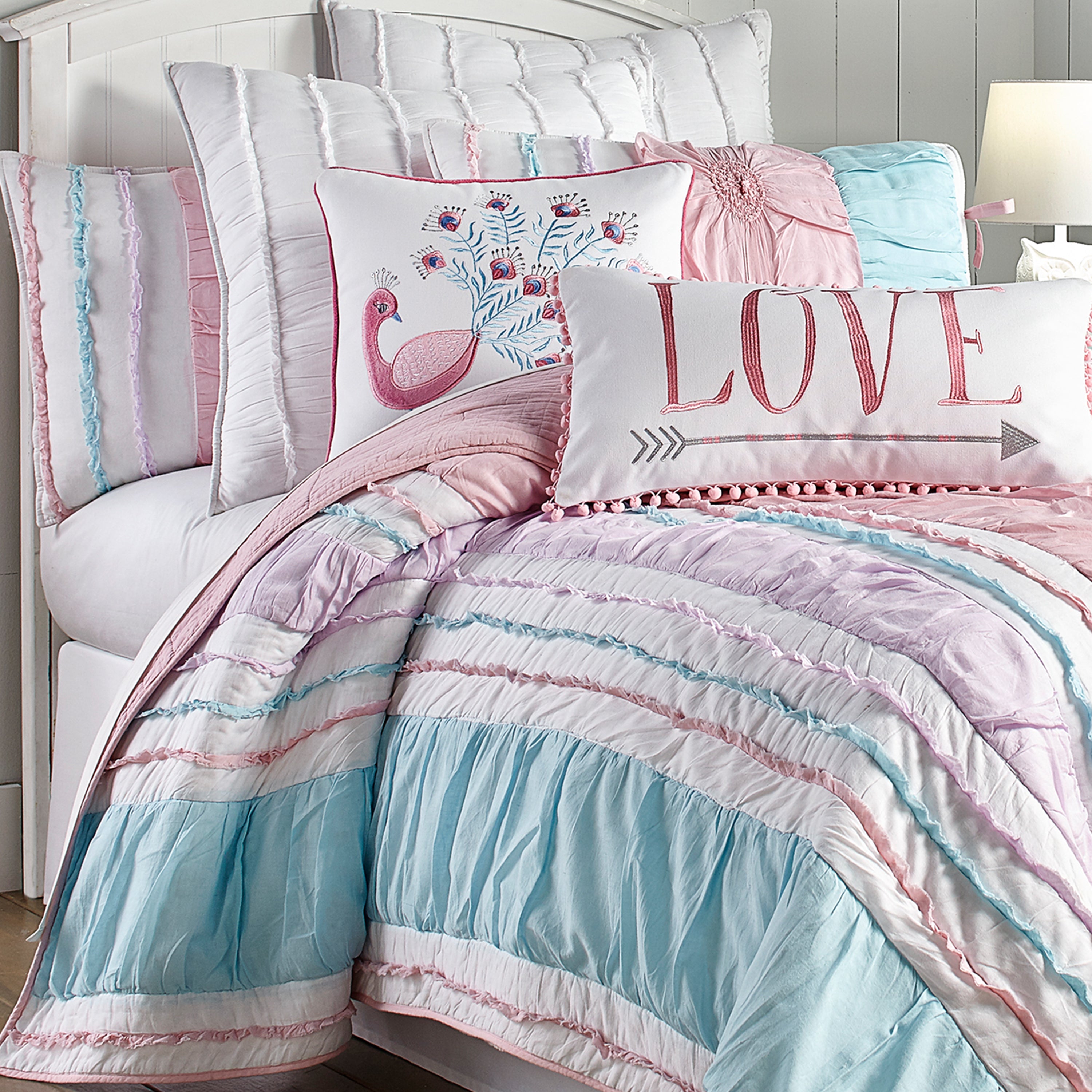 Luxury Bobbi Quilt Set - Soft Queen Size Bedding Comforter with Pillow Shams - Perfect for Cozy Bedrooms, Guest Rooms & Winter Nights