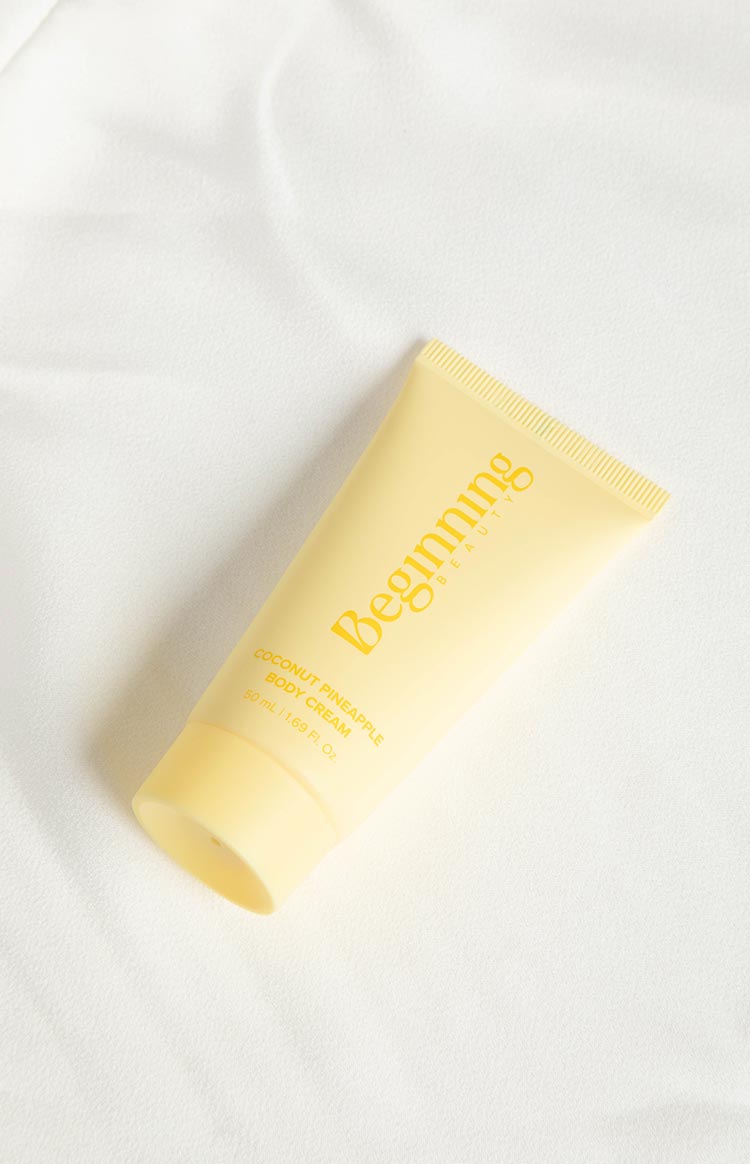 Organic Coconut & Pineapple Body Cream for Dry Skin - Hydrating & Nourishing Moisturizer with Natural Ingredients - Perfect for Spa Days & After Sun Care (FREE Shipping on Orders Over $250)
