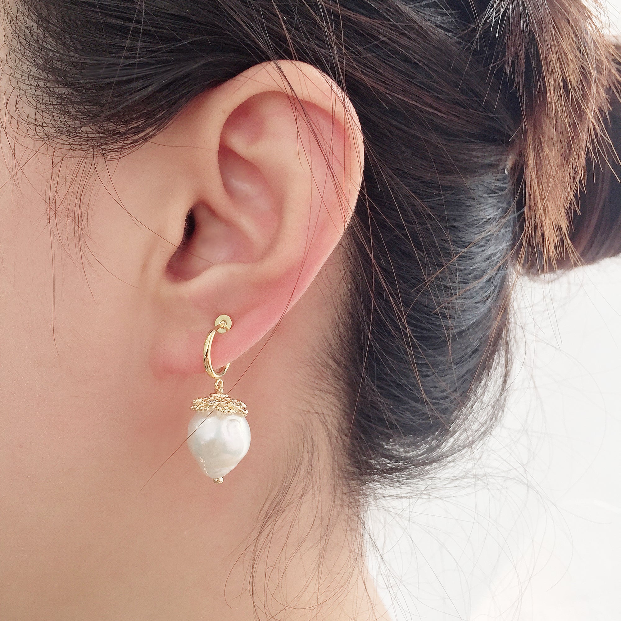 Elegant Irregular Freshwater Pearl Clip-On Earrings ME084 – Perfect for Weddings, Parties & Special Occasions