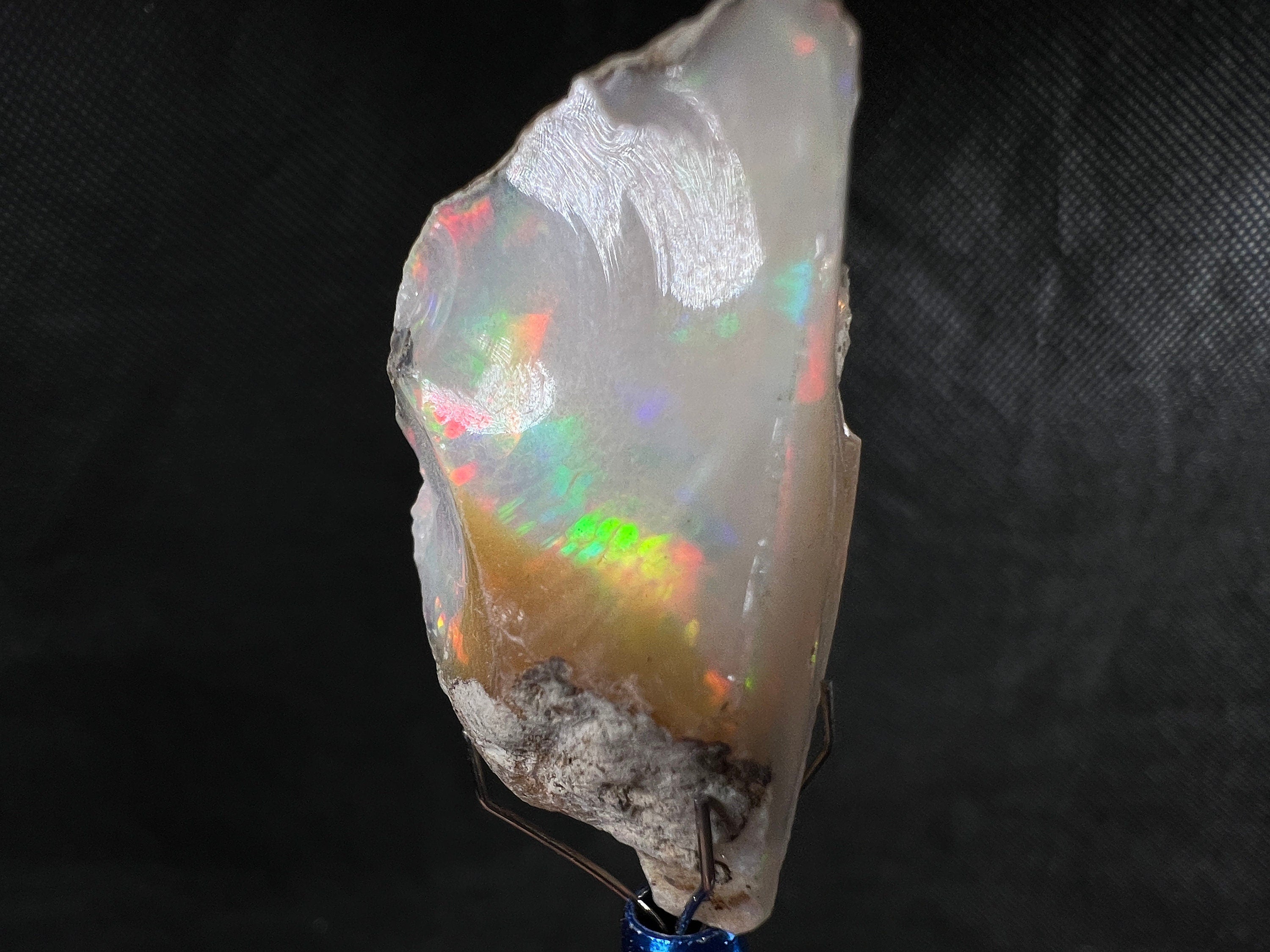 Premium 4A+ Welo Opal Raw Crystal - Natural Cutting Grade Opal for Jewelry Making, October Birthstone Gift, Healing Stone (50651) - Perfect for Rings, Necklaces & Spiritual Healing