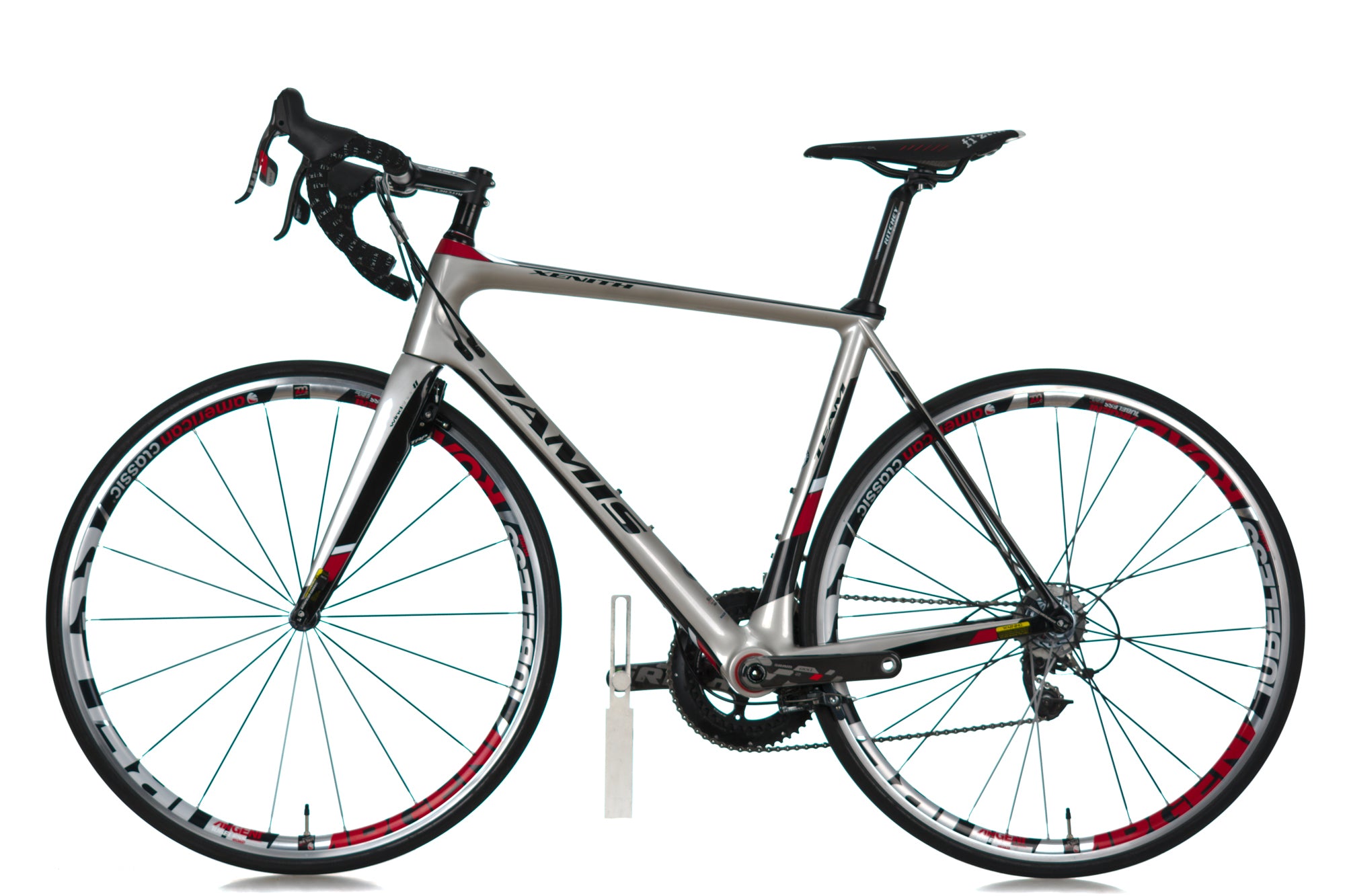 2015 Jamis Xenith Team Carbon Road Bike 56cm Large - Lightweight SRAM Red 22 Groupset with American Classic Wheels | Perfect for Competitive Road Racing & Endurance Cycling