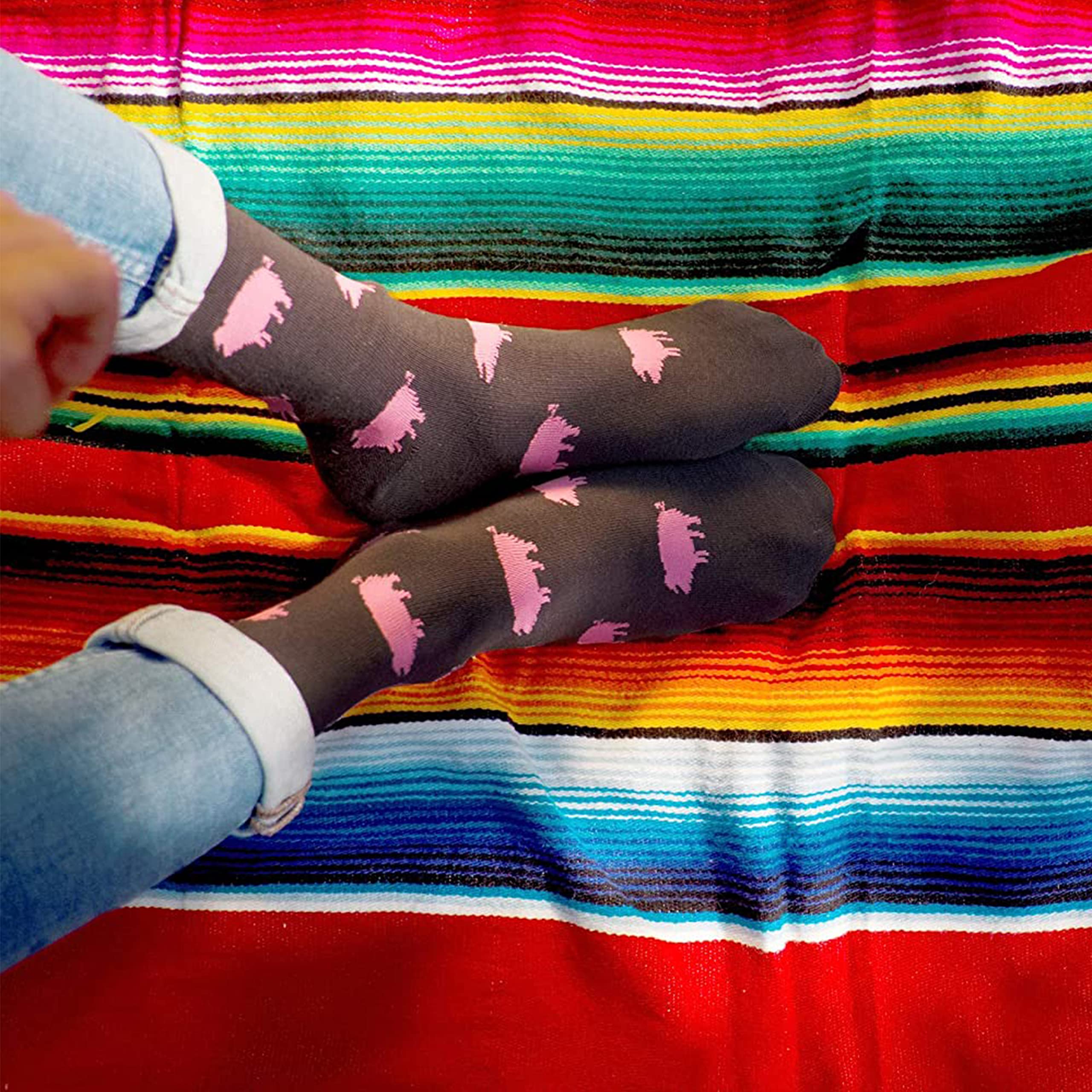 Funny Gray Piggy Socks for Women, Men, Girls & Boys - Novelty, Cute and Cool Original Socks | Perfect for Gifts, Costume Parties and Everyday Wear