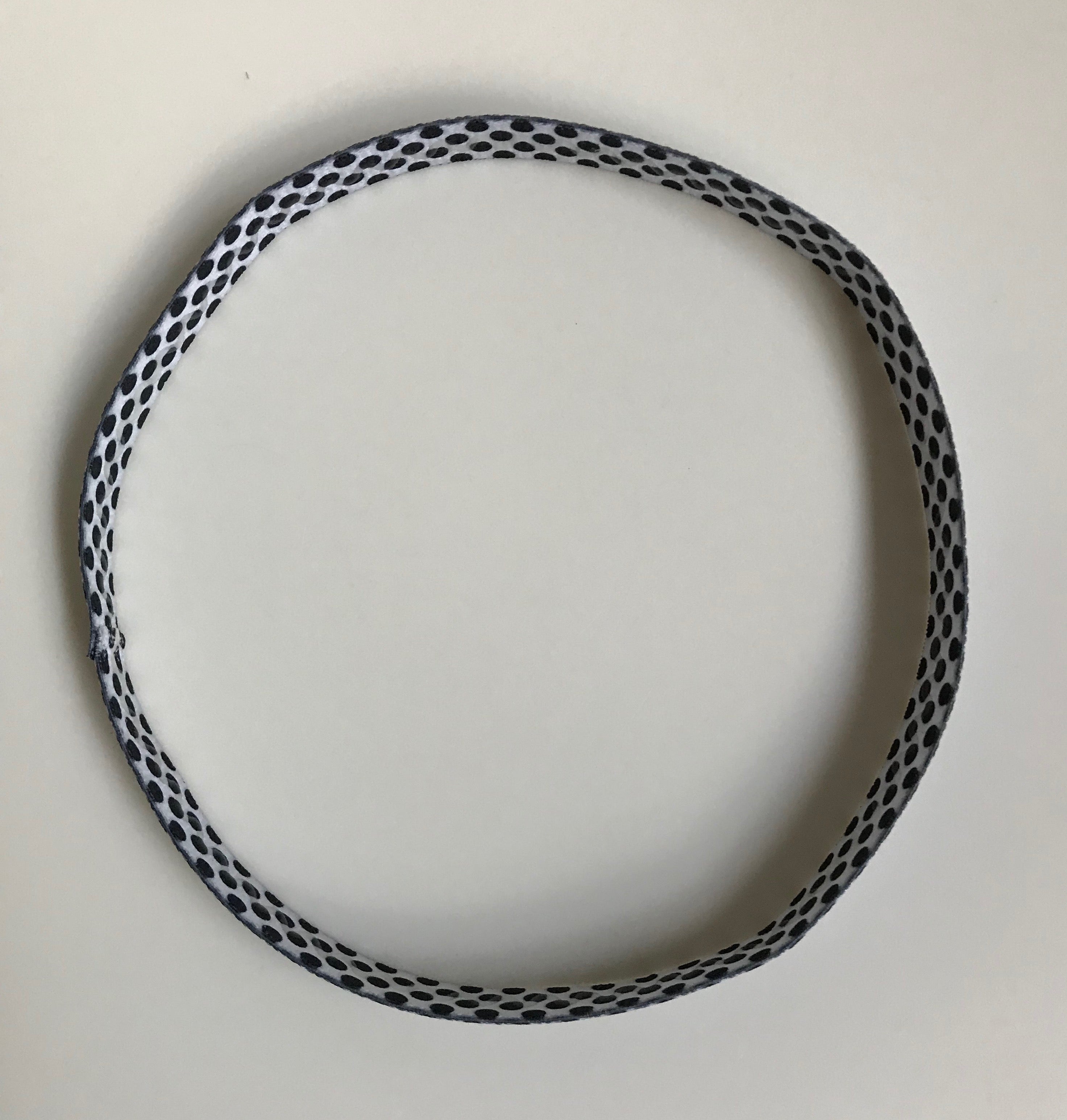Black and White Cricket Headband for Women & Men - Breathable Sports Headband for Running, Tennis, Workout & Outdoor Activities