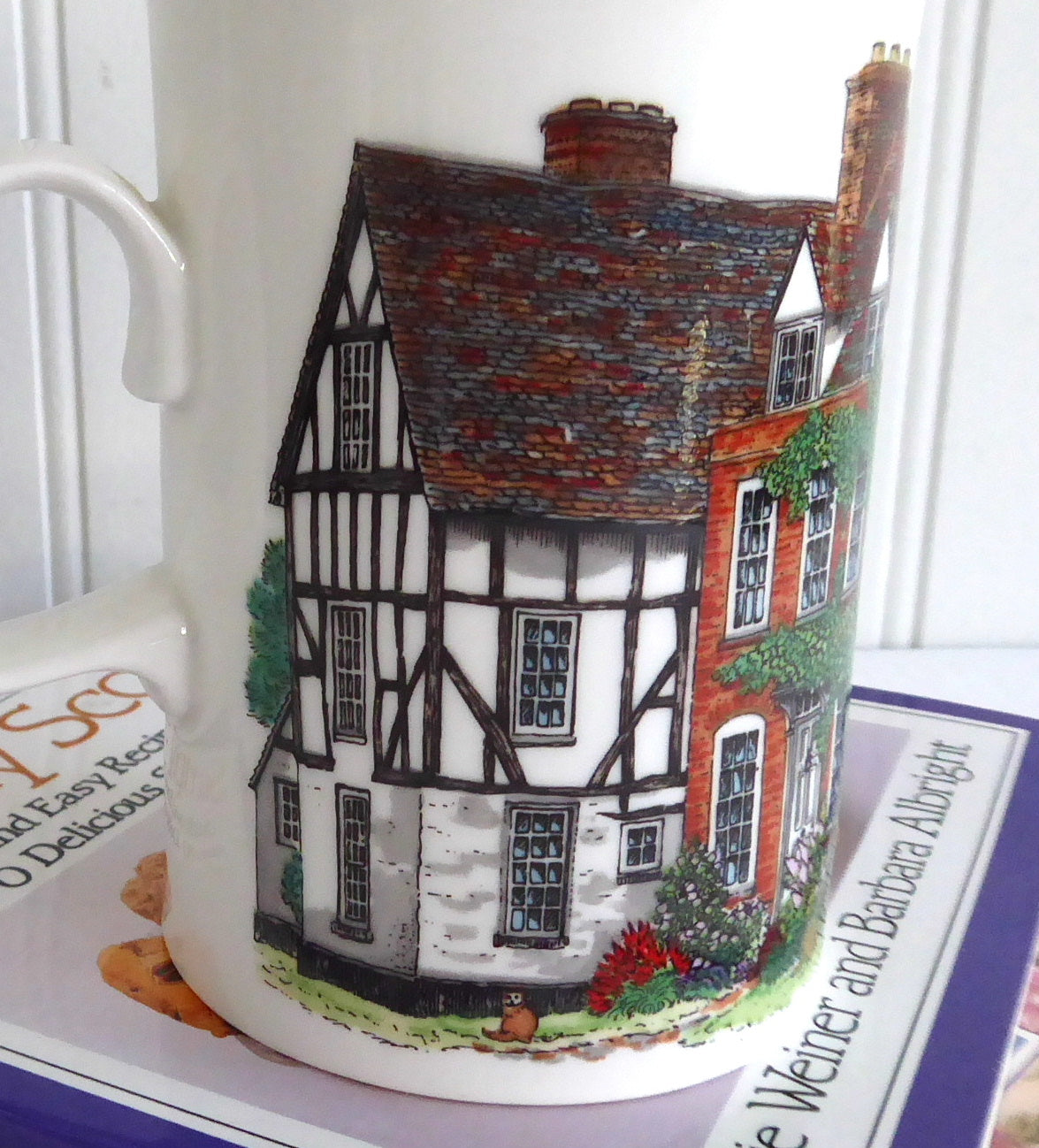 Dunoon Hamlets Mug by Sue Scullard - Premium English Village Bone China Tea Cup for Coffee, Tea & Hot Beverages | Perfect for Home, Office & Gift Giving