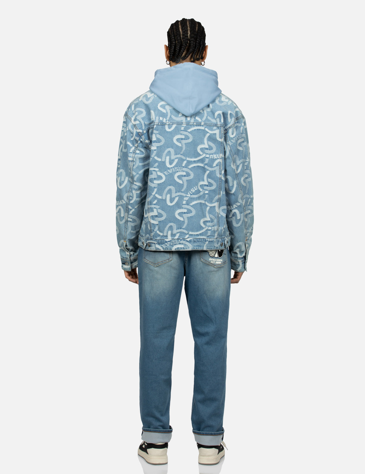 Stylish Allover Seagull Jacquard Relaxed Fit Denim Jacket for Women | Vintage Inspired Denim Coat | Perfect for Casual Outings, Streetwear & Spring Layering