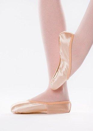 Freed Classic Pro Pointe Shoes for Ballet - Professional Dance Shoes for Women - Clearance Final Sale - Perfect for Ballet Performances, Recitals & Dance Practice