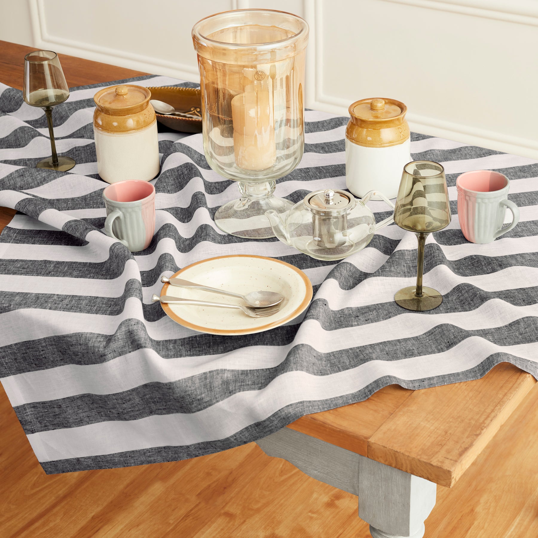 Cabana Stripe Table Throw - Waterproof Outdoor Picnic Blanket for Beach, Poolside & Patio - Decorative Striped Table Cover for Summer Parties & BBQs