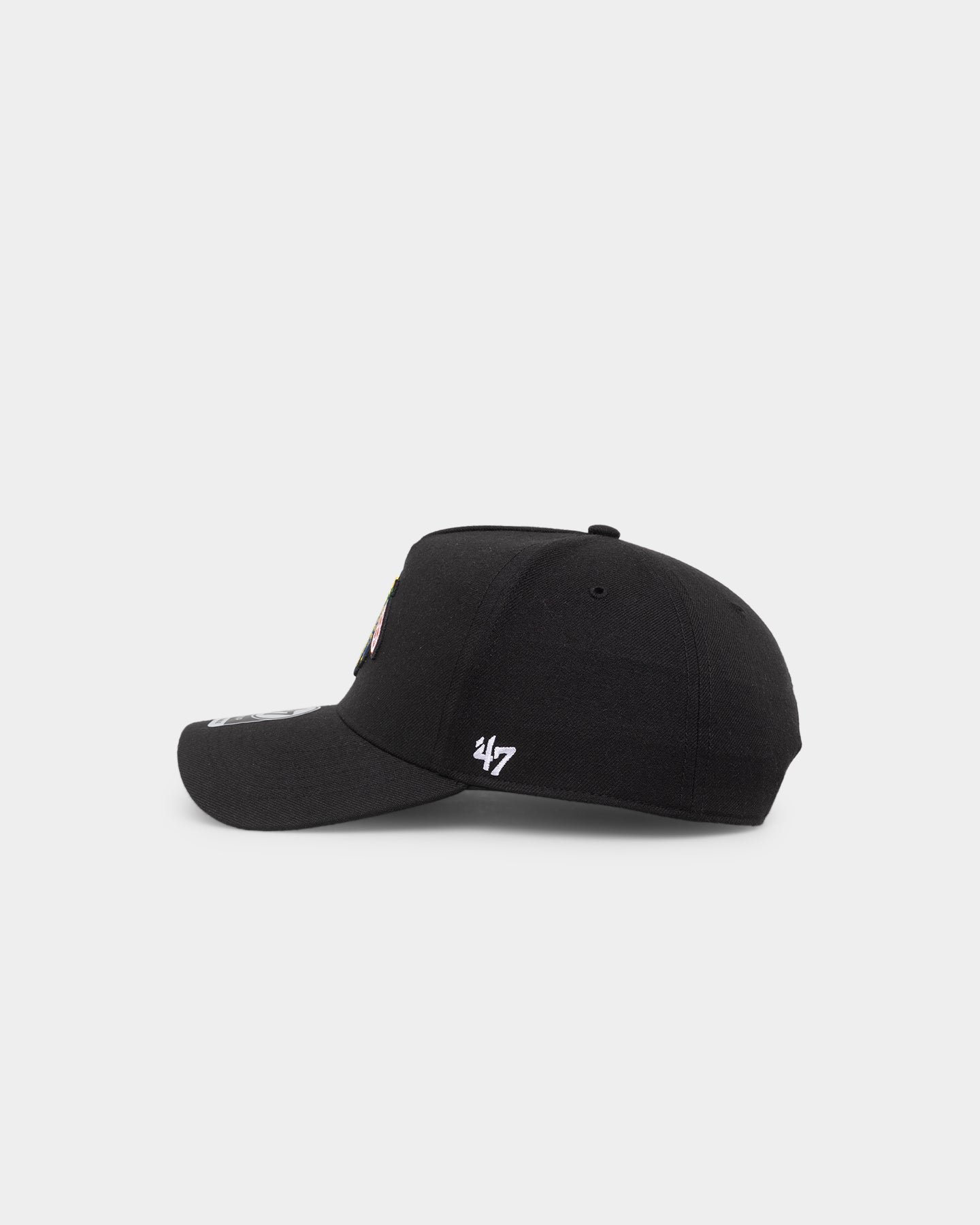 47 Brand Chicago Blackhawks NHL MVP Adjustable Snapback Hat - Official Licensed Black Hockey Cap for Men - Perfect for Game Day, Sports Events & Streetwear Fashion