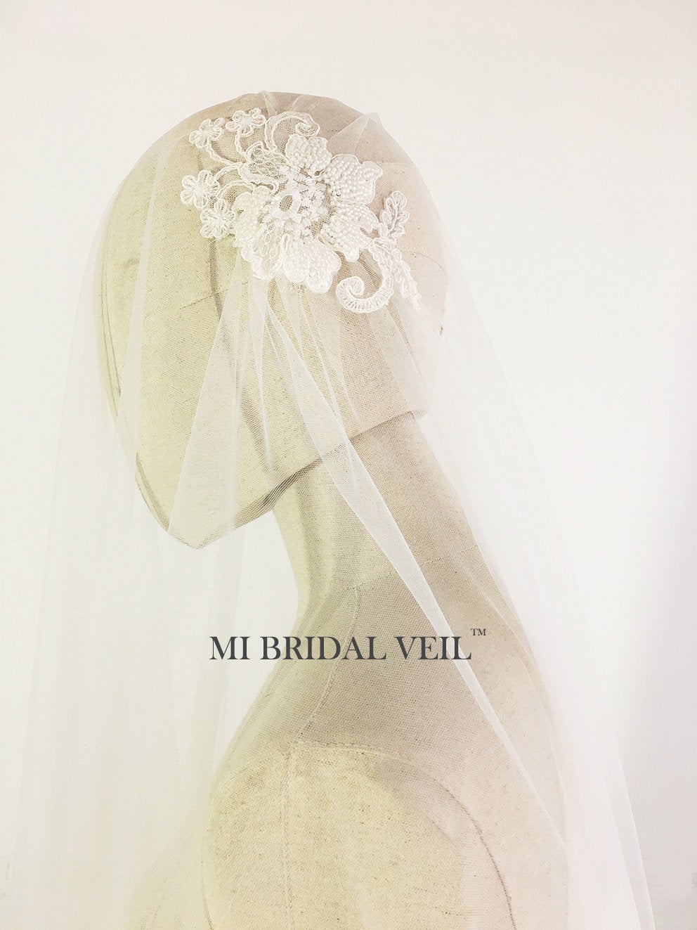 Juliet Cap Veil with Beading - 1920s Great Gatsby Wedding Veil - Vintage Bridal Headpiece for Wedding, Bridal Shower & Photo Shoots