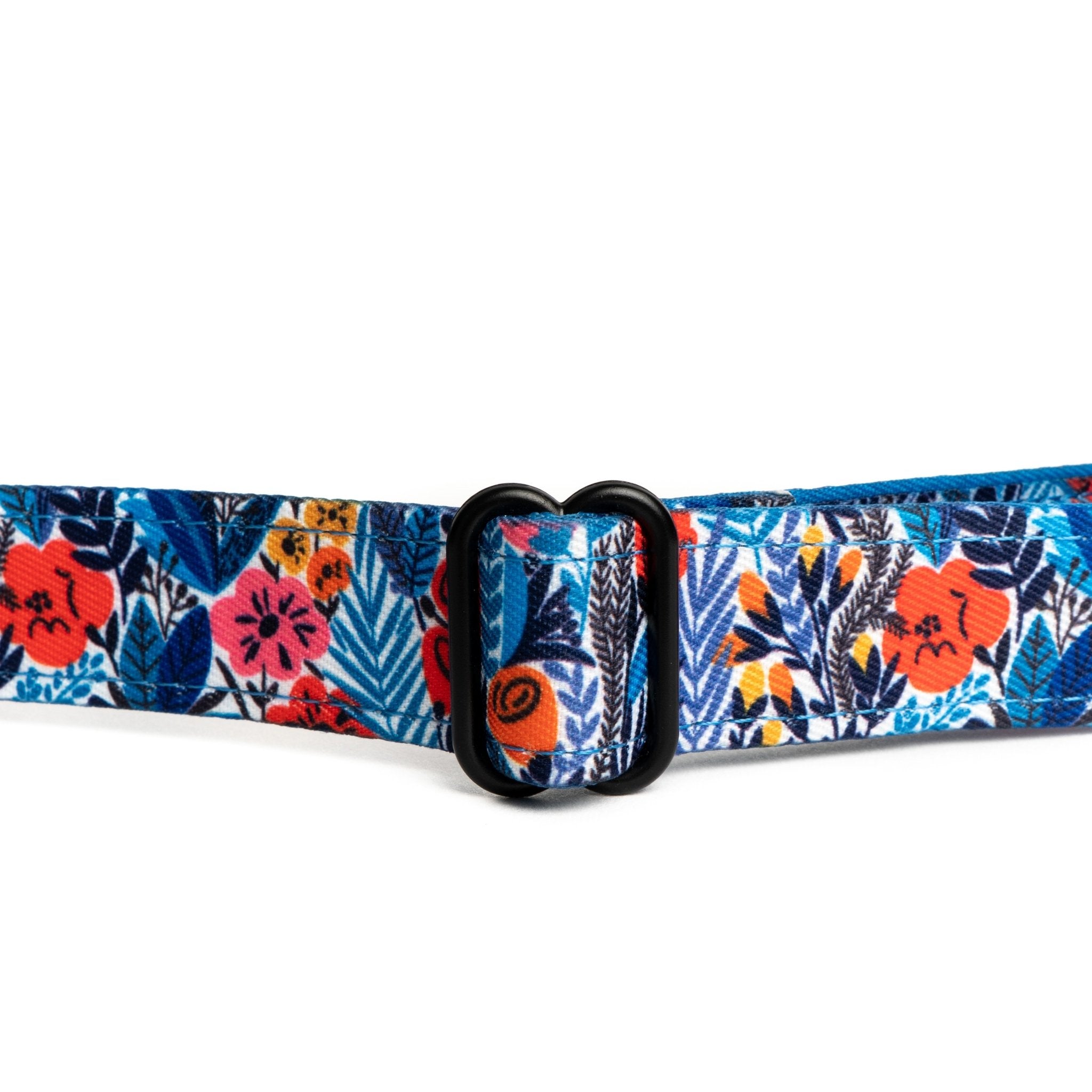 Lucy & Co. Royal Garden Blue Floral Adjustable Buckle Clip Dog Collar - Perfect for Small to Medium Dogs, Daily Walks & Pet Fashion Accessories