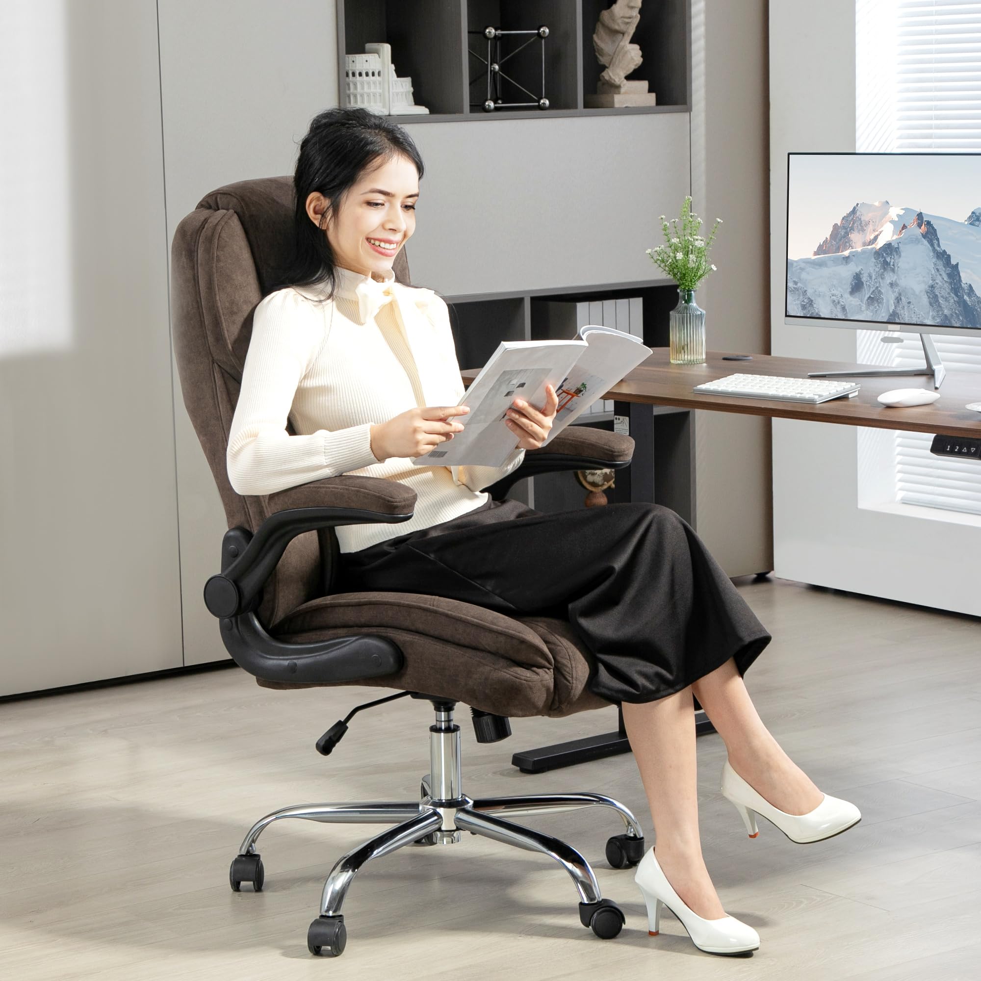 HOMCOM High Back Executive Office Chair with Swivel Wheels & Flip-Up Armrests - Adjustable Height Ergonomic Desk Chair - Modern Diamond Fabric Computer Chair for Home Office (Dark Brown) - Perfect for Long Work Hours & Video Conferencing
