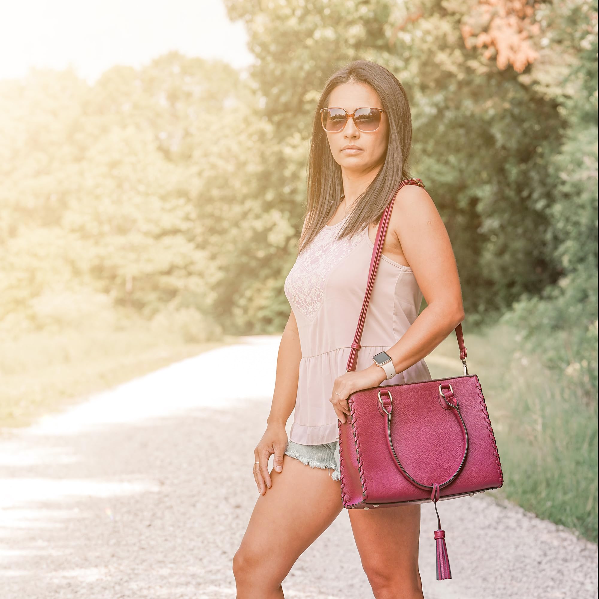 JESSIE & JAMES Lioness Concealed Carry Satchel Bag - Women's Leather Purse with Tassel, Top Handle & Adjustable Crossbody Shoulder Strap - Perfect for Everyday Use, Travel & Concealed Carry