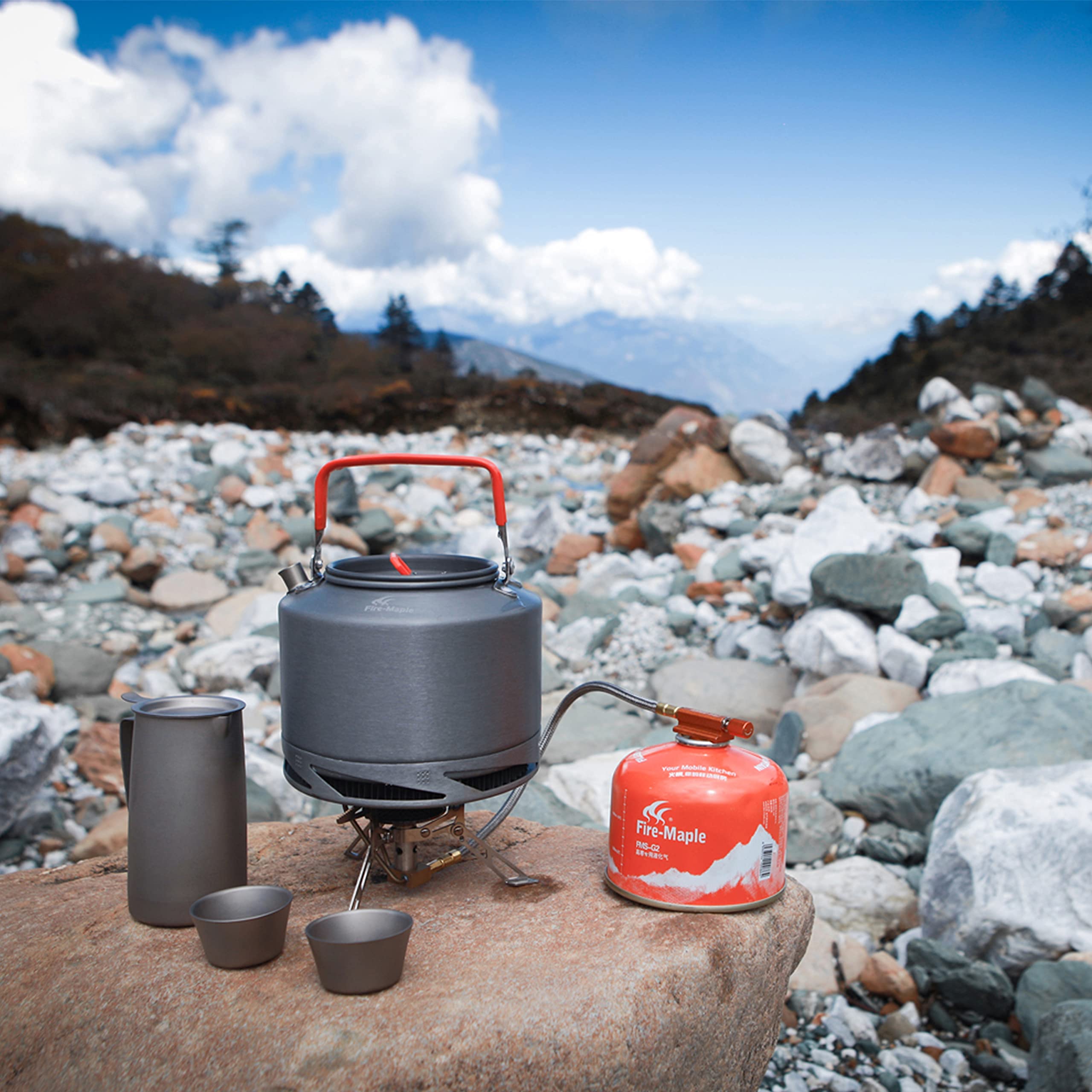 Fire-Maple XT2 Camping Tea Kettle - Lightweight Hard Anodized Aluminum & Stainless Steel Water Boiler for Coffee, Tea & Outdoor Cooking | Portable Cookware Set for Hiking, Backpacking & Picnics | Easy to Clean & Durable Design | Perfect for Camping Trips & Emergency Preparedness