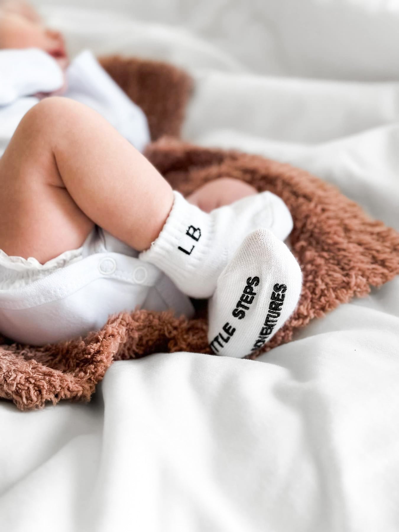 Premium Newborn Baby Gift Box Set - Soft Grey - Perfect for Baby Showers, Christenings & Welcome Home Presents