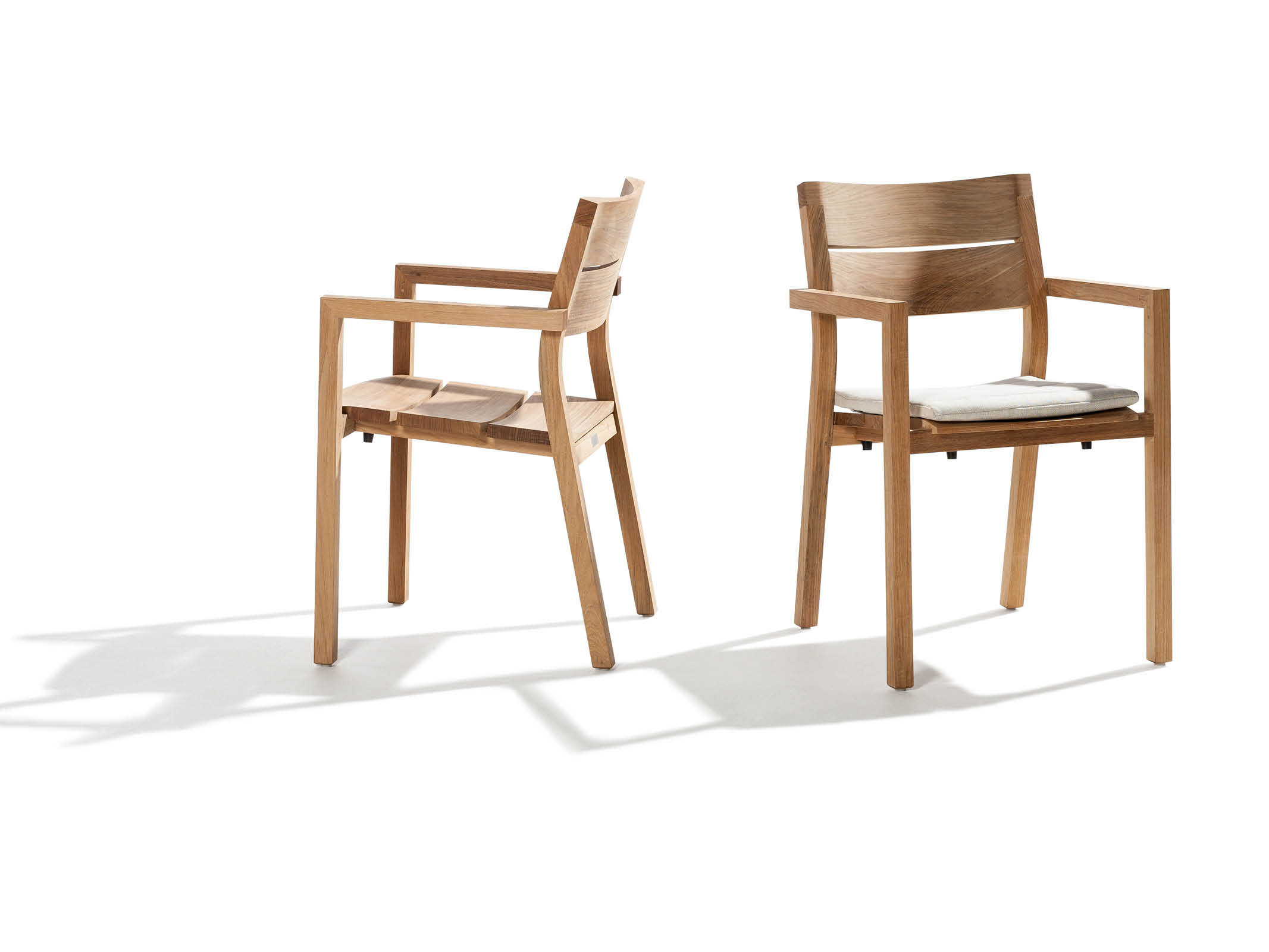 Modern Kos Dining Chair - Sturdy Wooden Kitchen Chair with Comfortable Cushion - Perfect for Dining Room, Breakfast Nook, and Home Office
