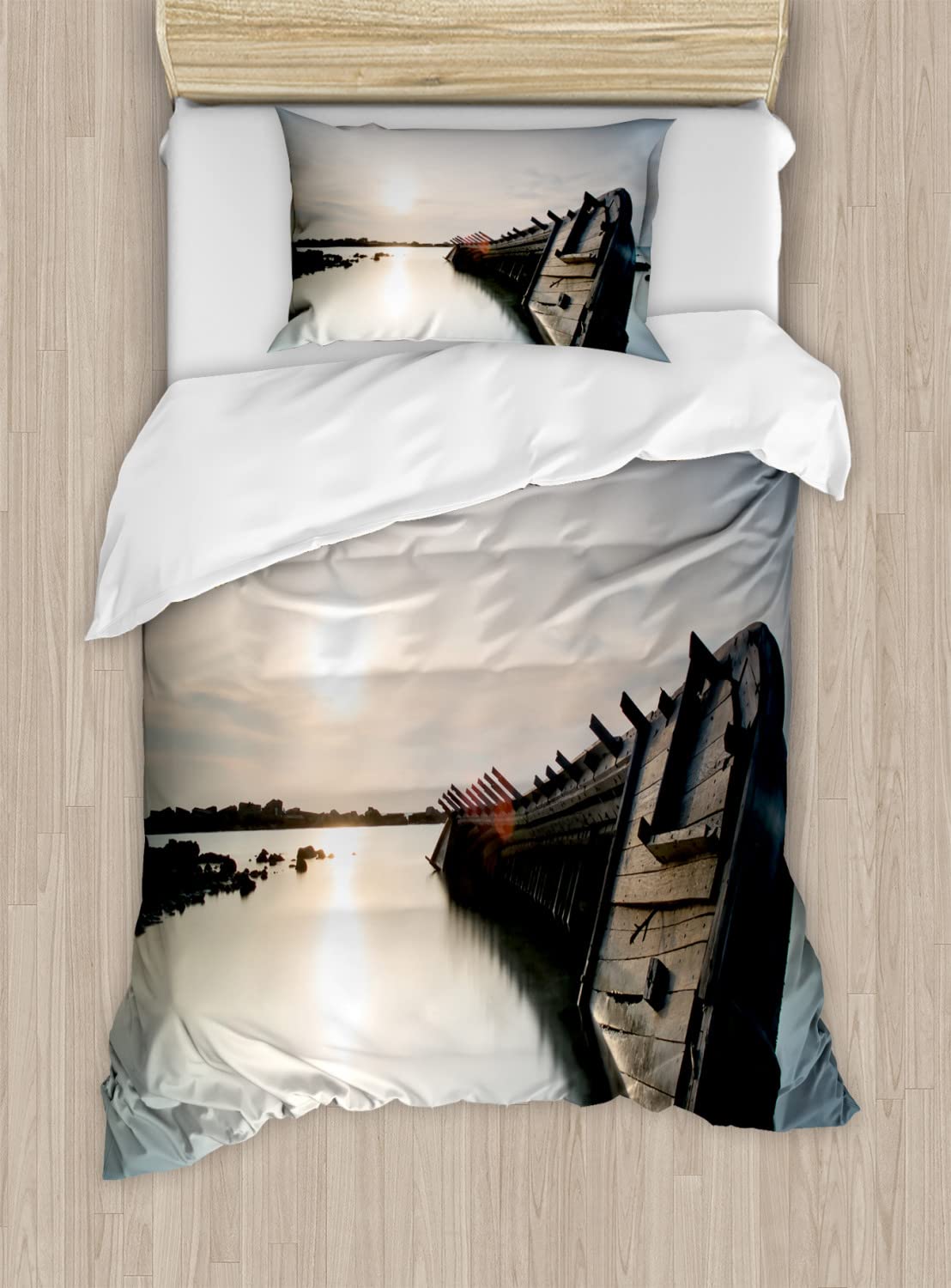 Ambesonne Shipwreck Duvet Cover Set - King Size 2-Piece with 4 Pillowcases - Nautical Lake Landscape Design in Pale Blue & Brown - Perfect for Coastal & Rustic Bedroom Decor