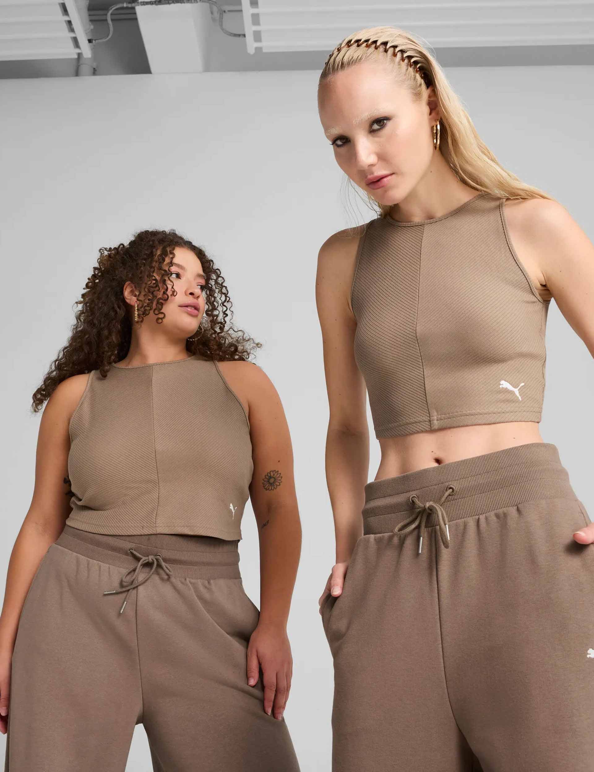 Wardrobe Essentials Ribbed Crop Top in Totally Taupe - Perfect for Layering, Casual Outfits & Summer Fashion