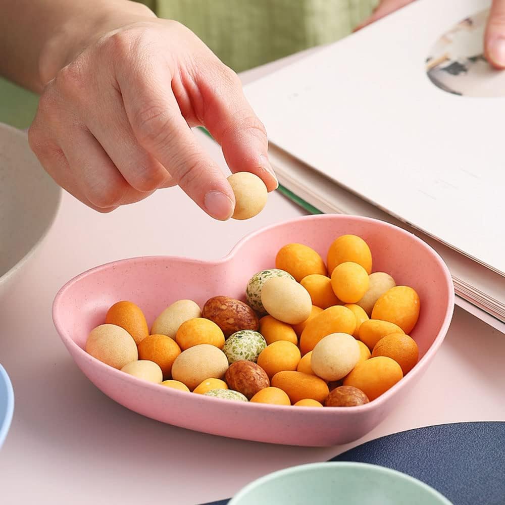 VATSHVI Unbreakable Plastic Heart-Shaped Snack Plates Set - 5-Piece Lightweight Kids Dessert Dishes, Microwave & Dishwasher Safe, Eco-Friendly BPA-Free (Pink) - Perfect for Birthday Parties, Baby Showers & Family Gatherings