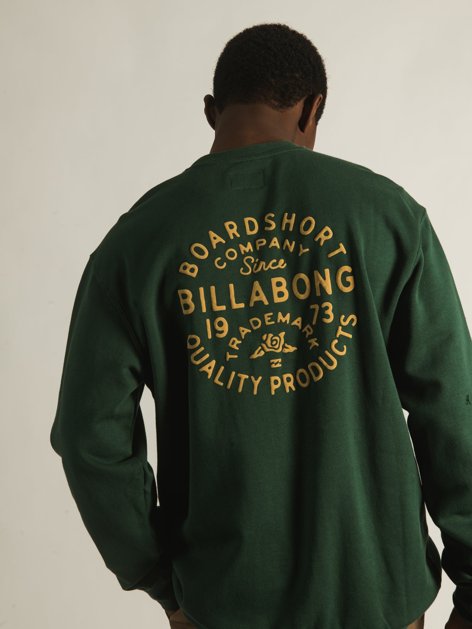 Billabong Short Sands Crewneck Sweatshirt - Men's & Women's Casual Pullover for Surfing, Beach & Outdoor Activities | Clearance Sale