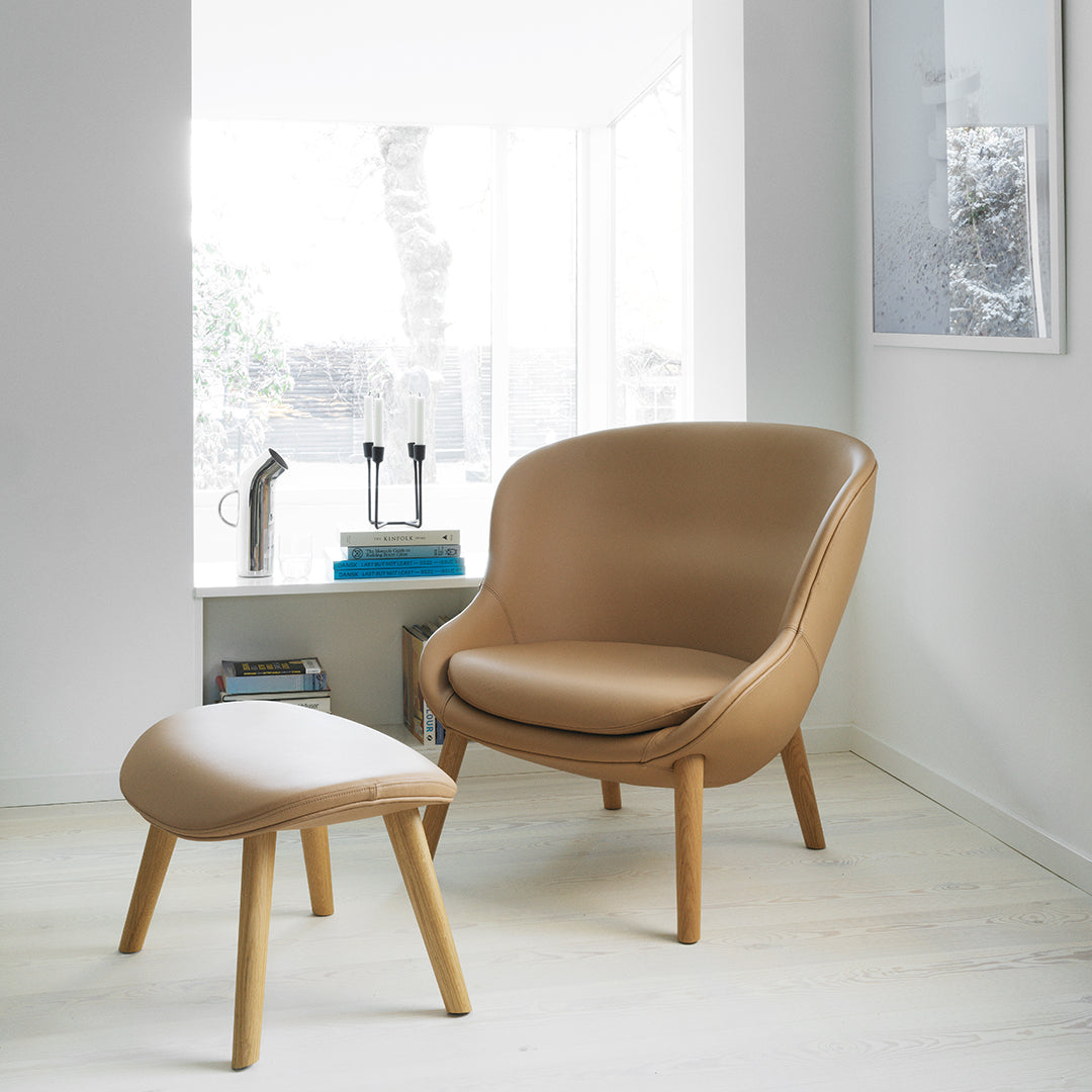 Modern Hyg Lounge Chair with 4 Sturdy Legs - Comfortable Low Profile Design for Living Room, Bedroom or Office Relaxation
