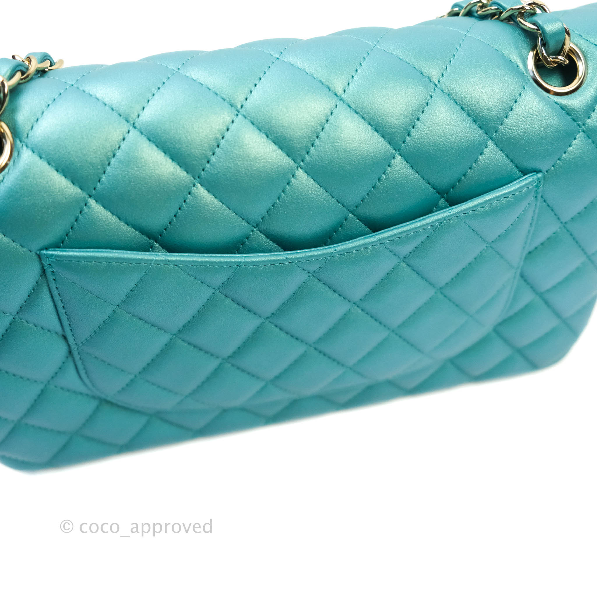 Chanel Classic M/L Medium Double Flap Bag in Iridescent Turquoise Calfskin with Gold Hardware - Luxury Designer Handbag for Women, Perfect for Parties, Weddings & Special Occasions
