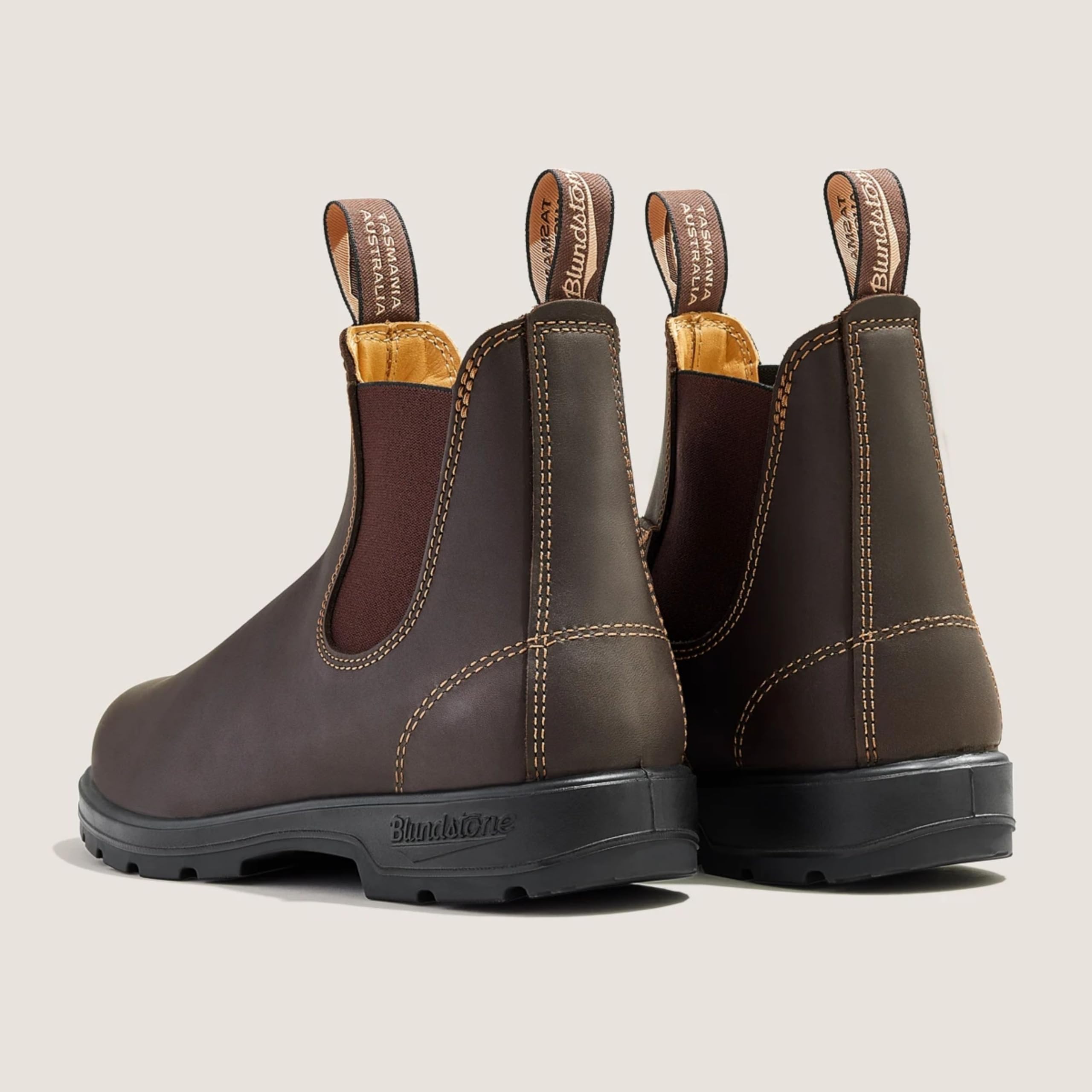 Blundstone Unisex Classic 500 Chelsea Boots for Men & Women - Comfortable Slip-On Ankle Boots for Work, Hiking & Everyday Wear