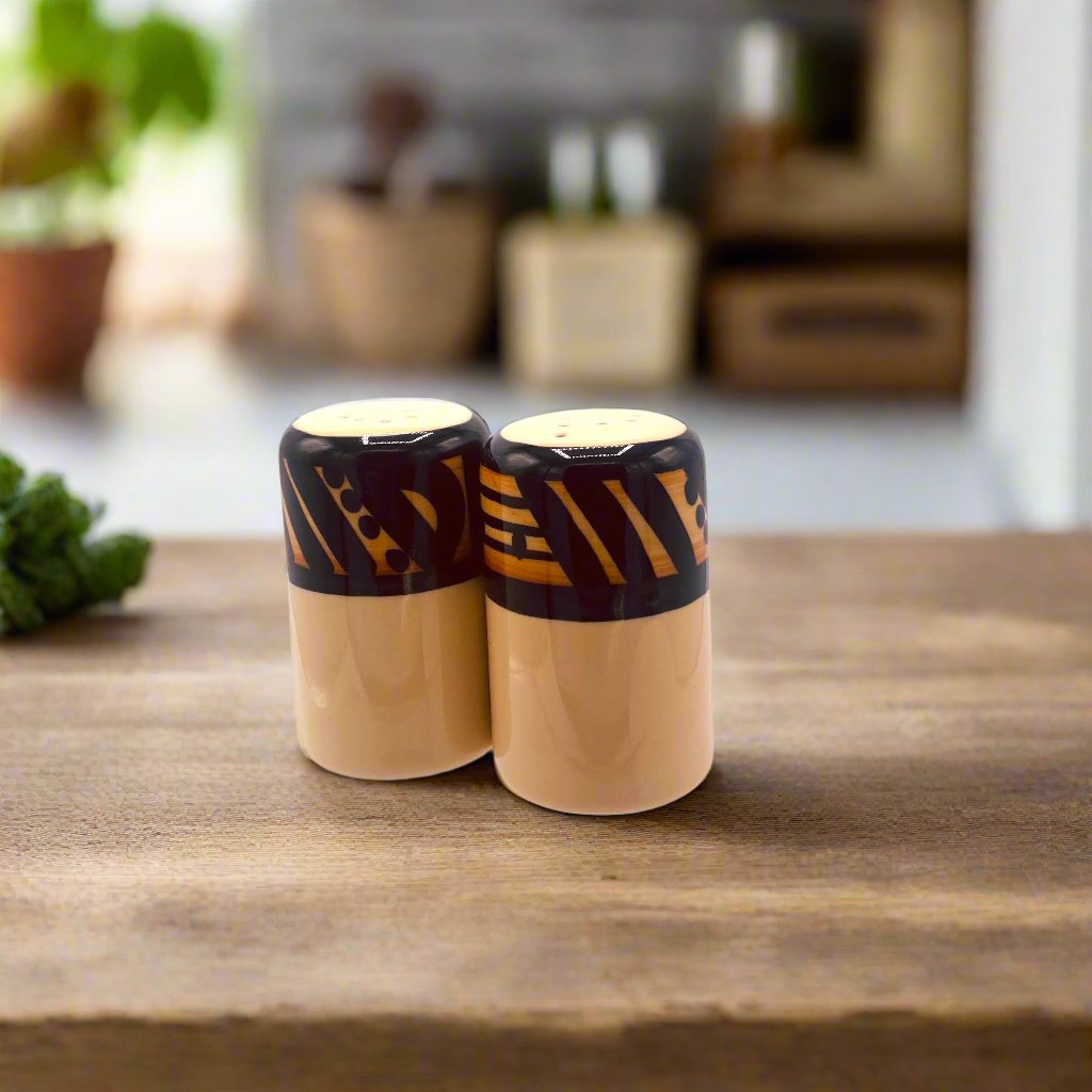 Premium Stainless Steel Salt and Pepper Shakers Set - Elegant Tapa Design for Kitchen & Dining Table - Perfect for Home, Restaurant, and Gift Giving