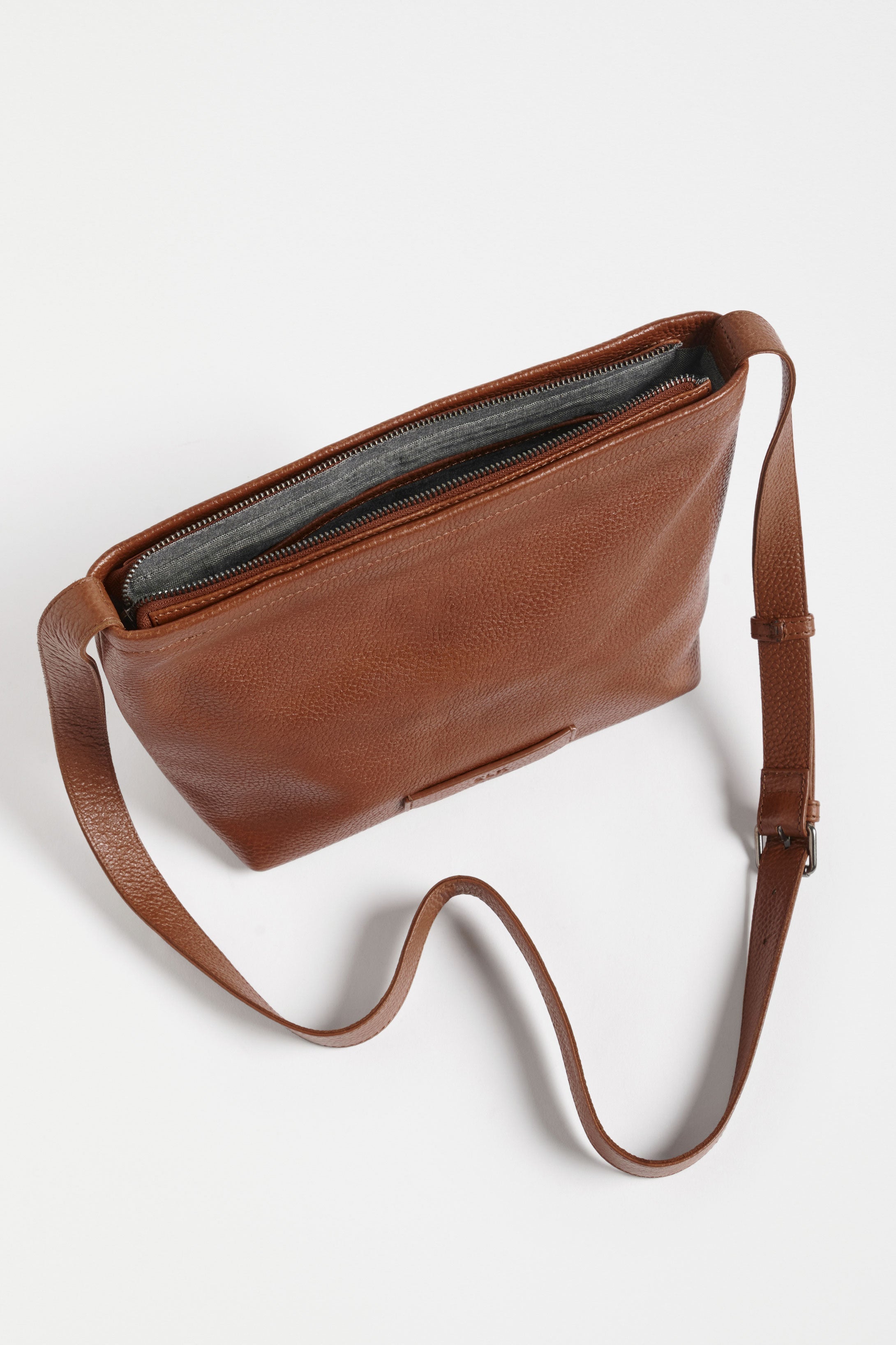 Lomi Crossbody Bag for Women - Stylish & Lightweight Shoulder Purse - Perfect for Travel, Shopping & Everyday Use
